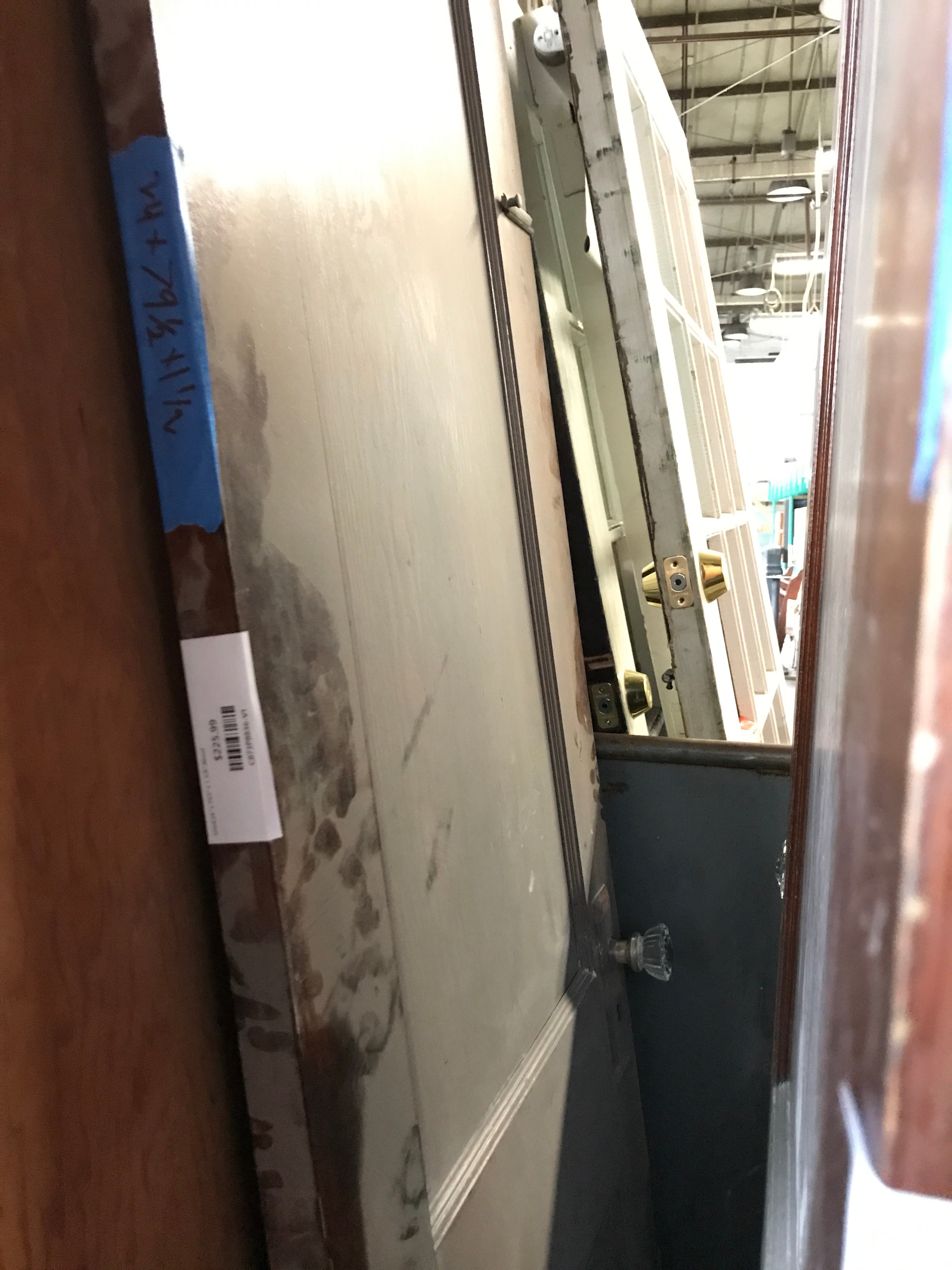 2 Panel Door with 2 Glass Door Knobs