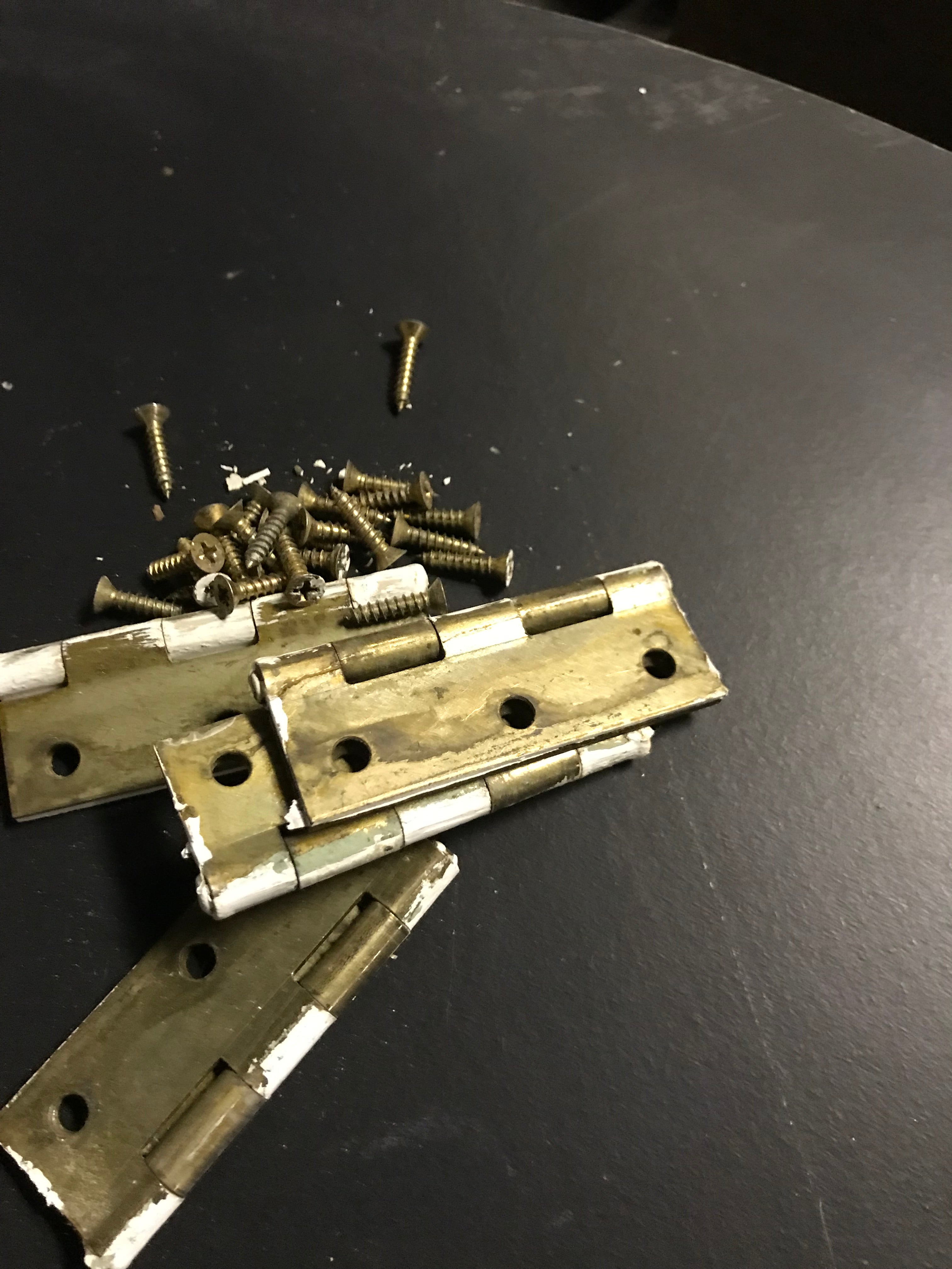 Set of 4 Cabinet Hinges 1" x 3"