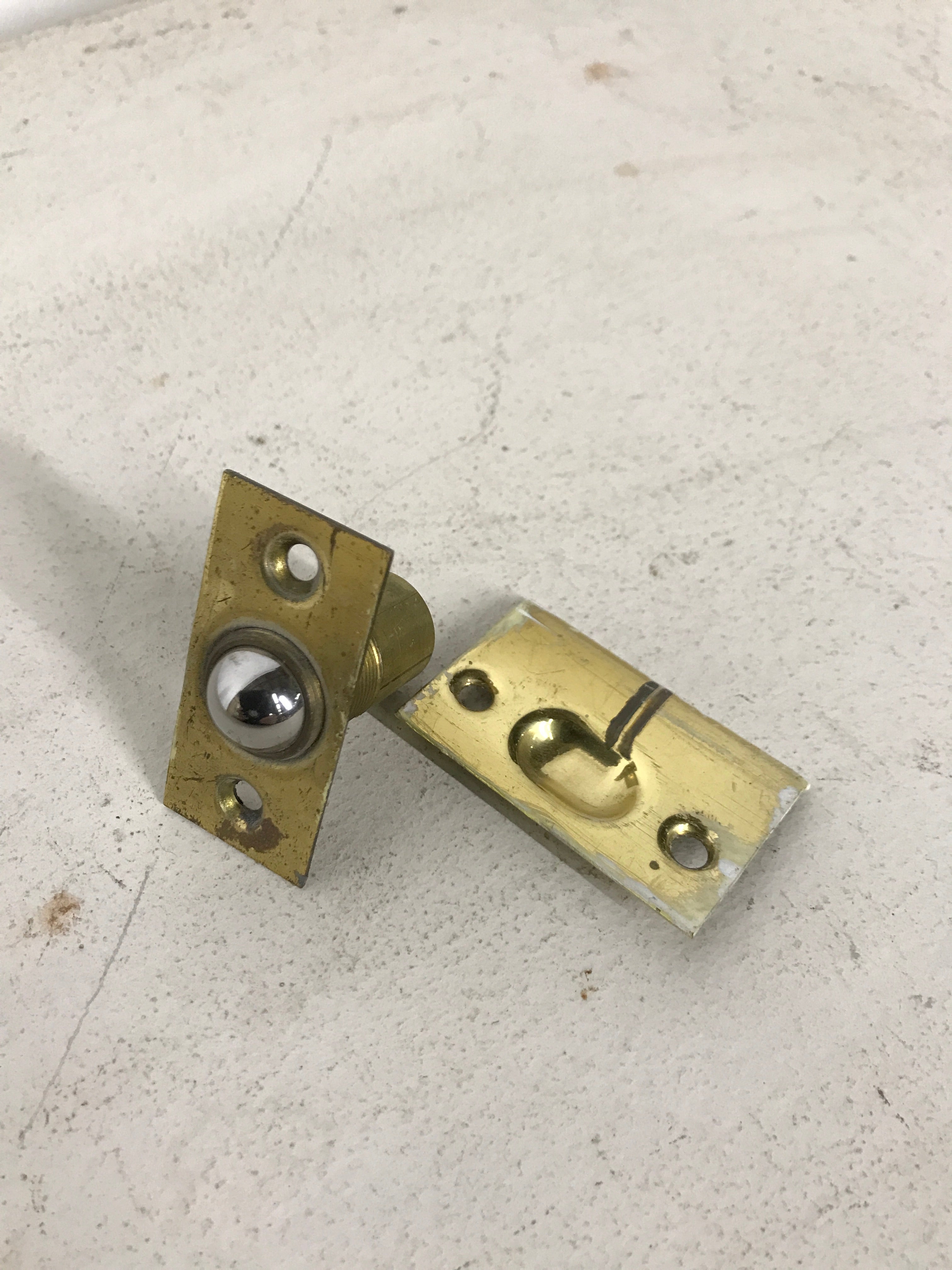 Brass Ball Catch And Strike