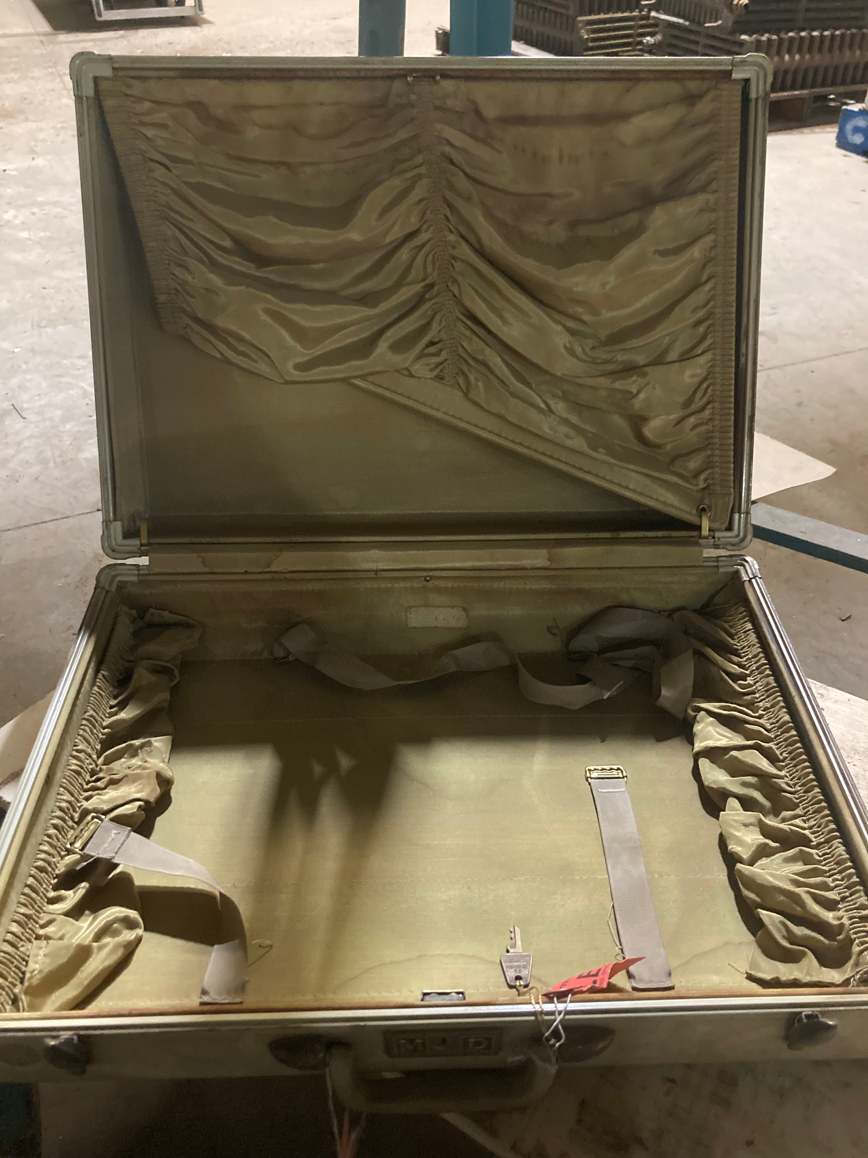 Samsonite Vintage Suitcase