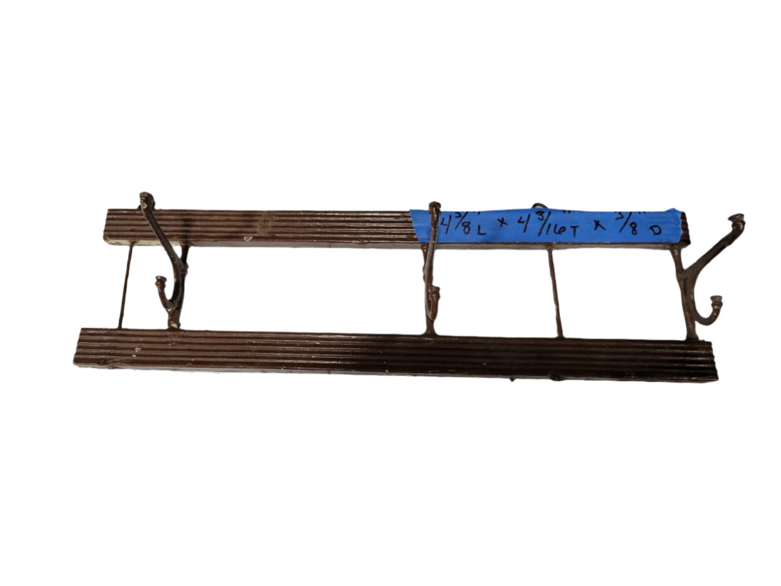 Vintage Painted Wall Rack with Thin Metal Triple Hooks – 14 ⅞" L