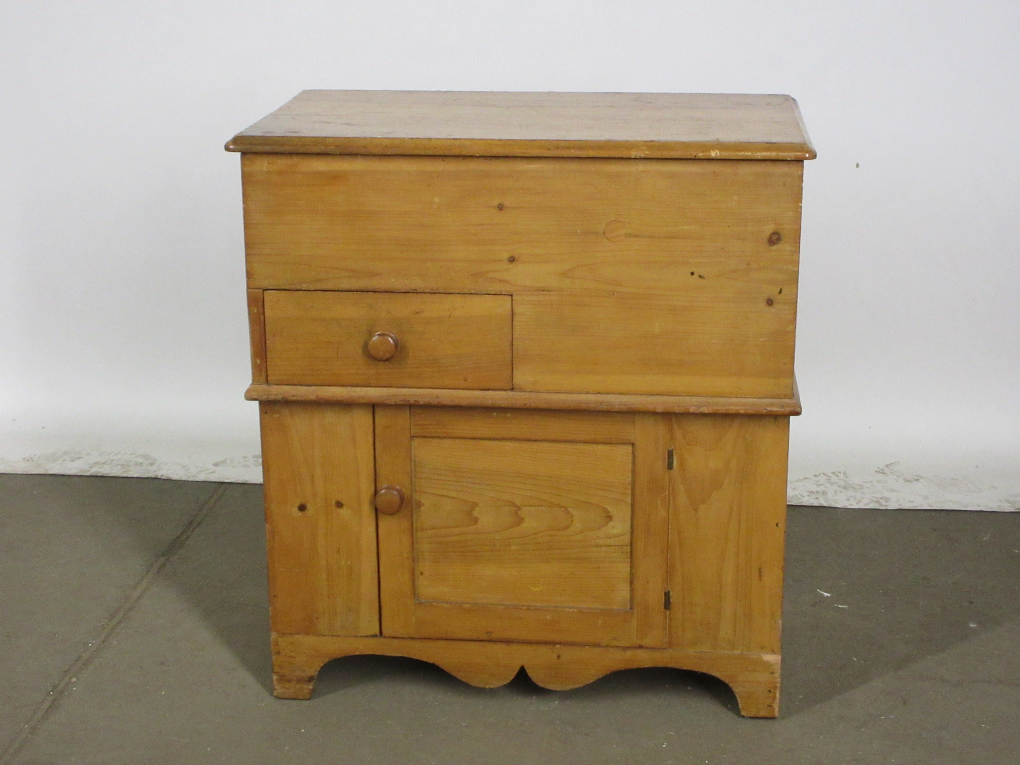 Antique Pine Dry Sink/Dough Box with Drawer and Lift Lid