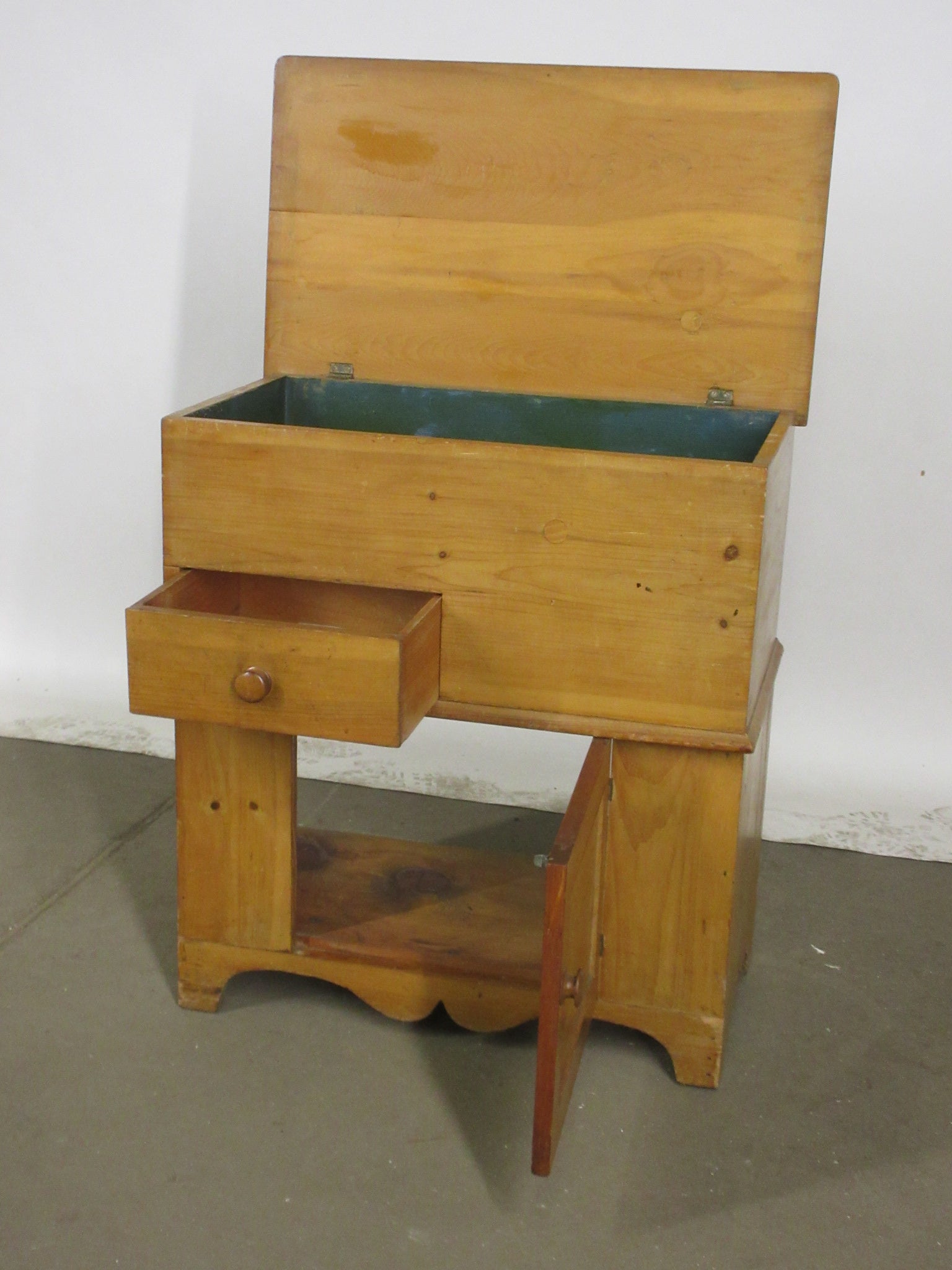 Antique Pine Dry Sink/Dough Box with Drawer and Lift Lid