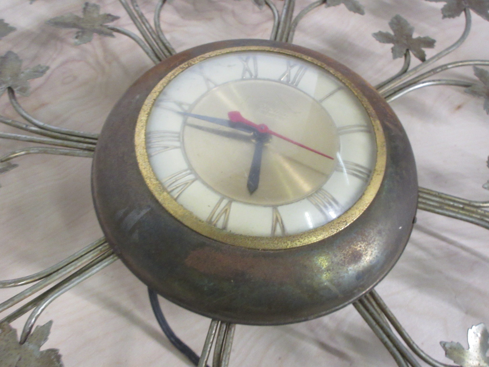 Vintage Maple Leaf Sunburst Accent Wall Clock