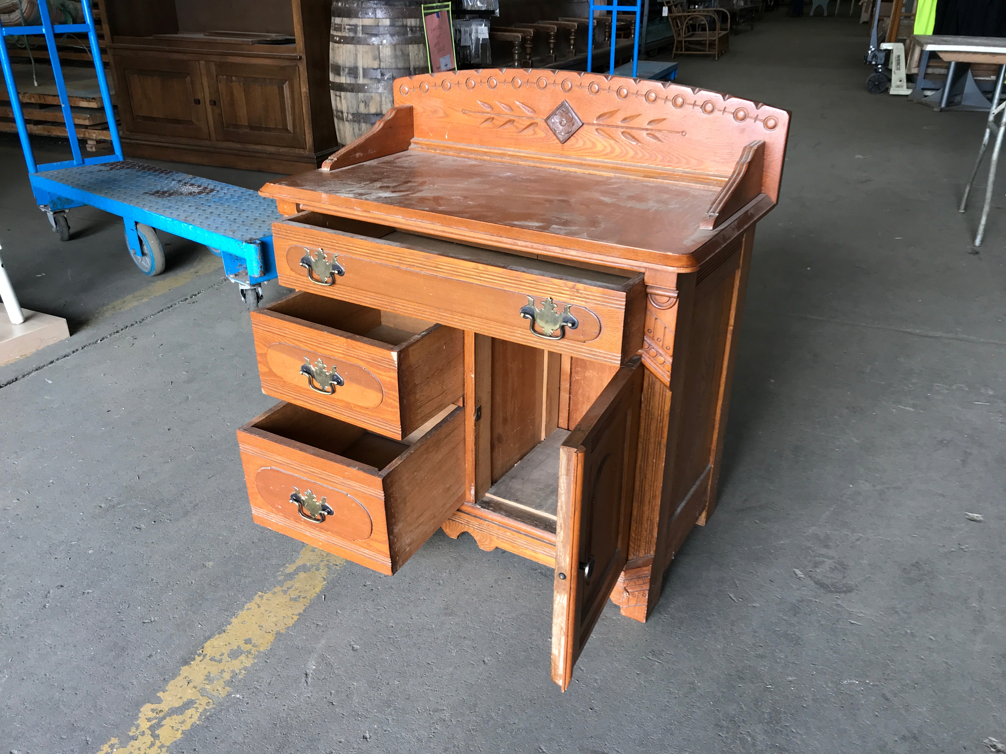 Antique Dry Sink-Wash Table