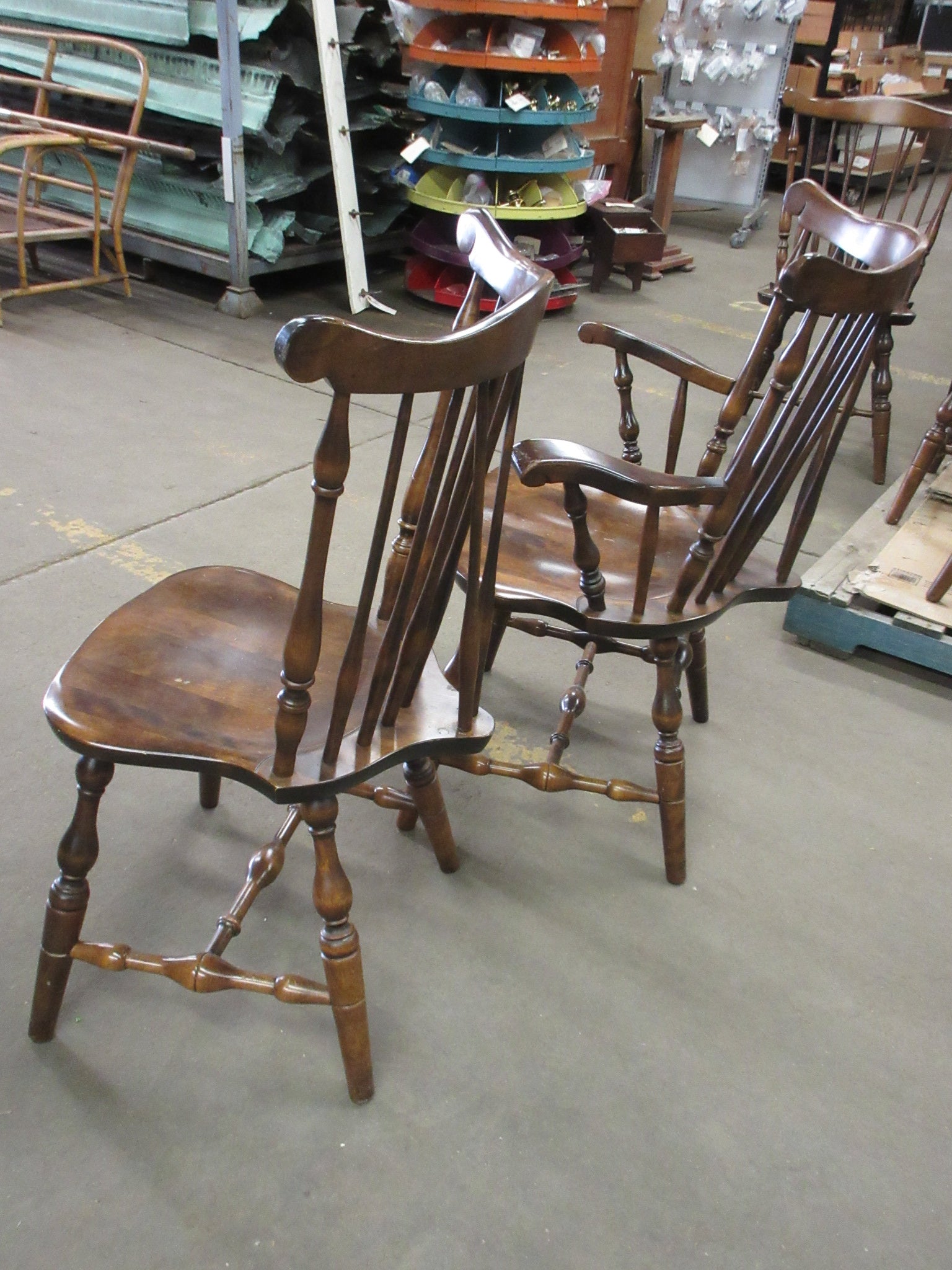 Extended Entertainment Collection Six Dining Chair Set