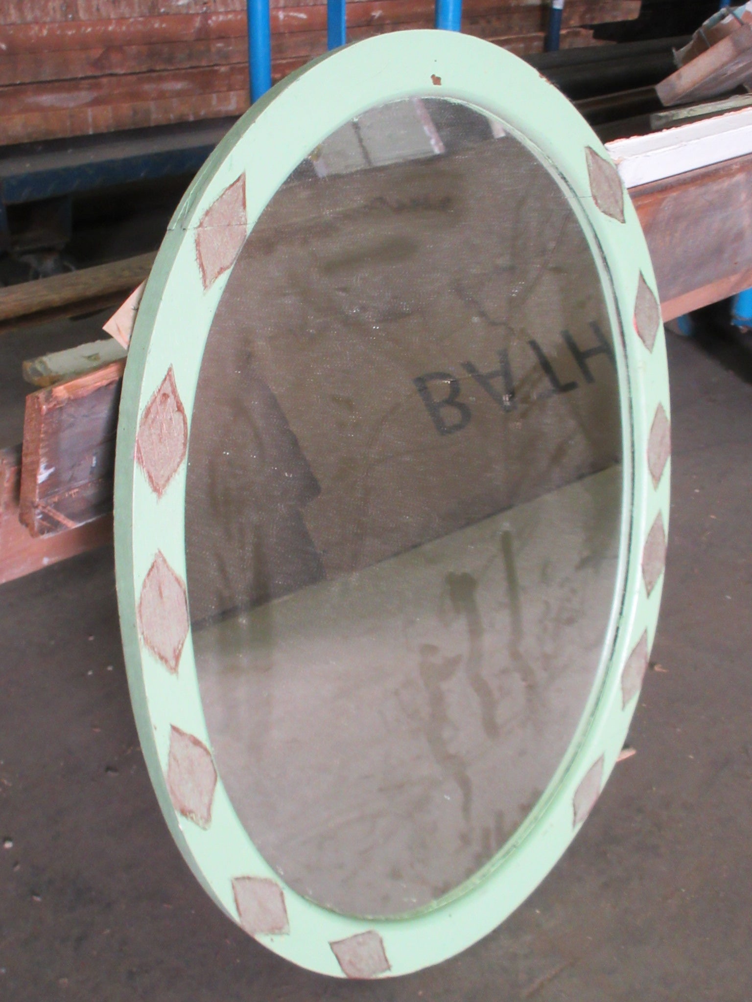 Leaf Detail Wall Mirror