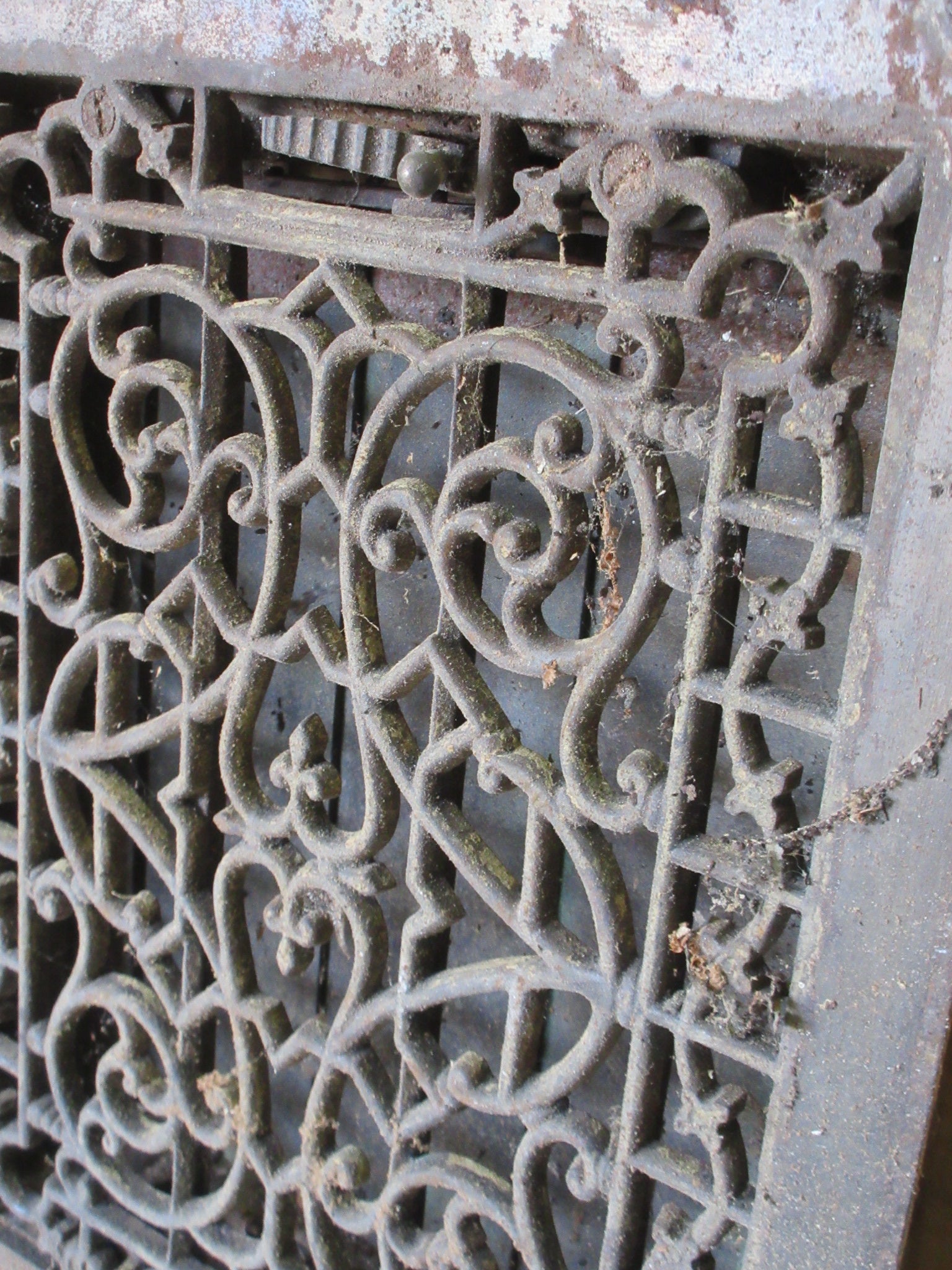 Antique Scroll Register Cover with Damper