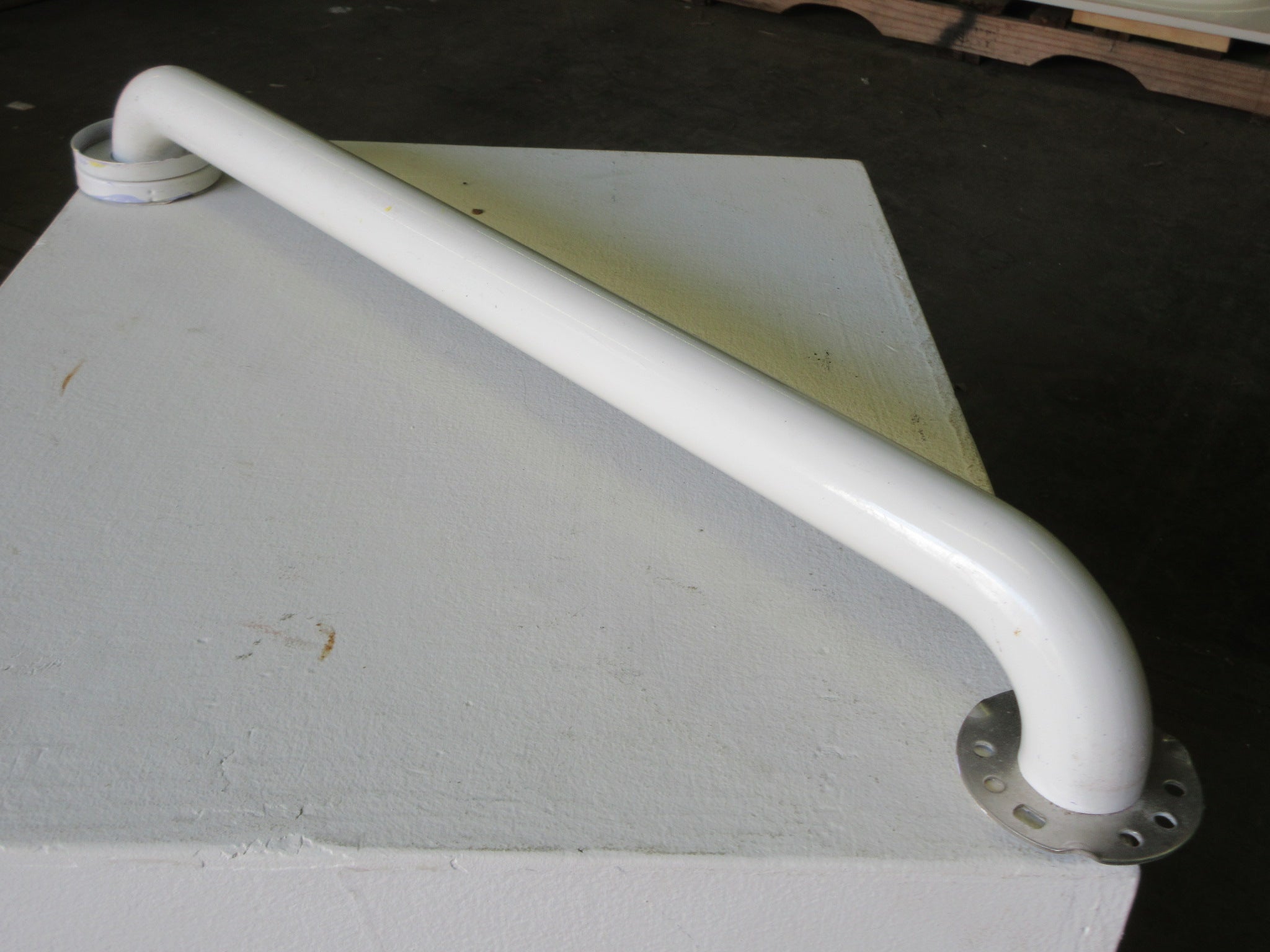 Bath Grab Bar with White Finish