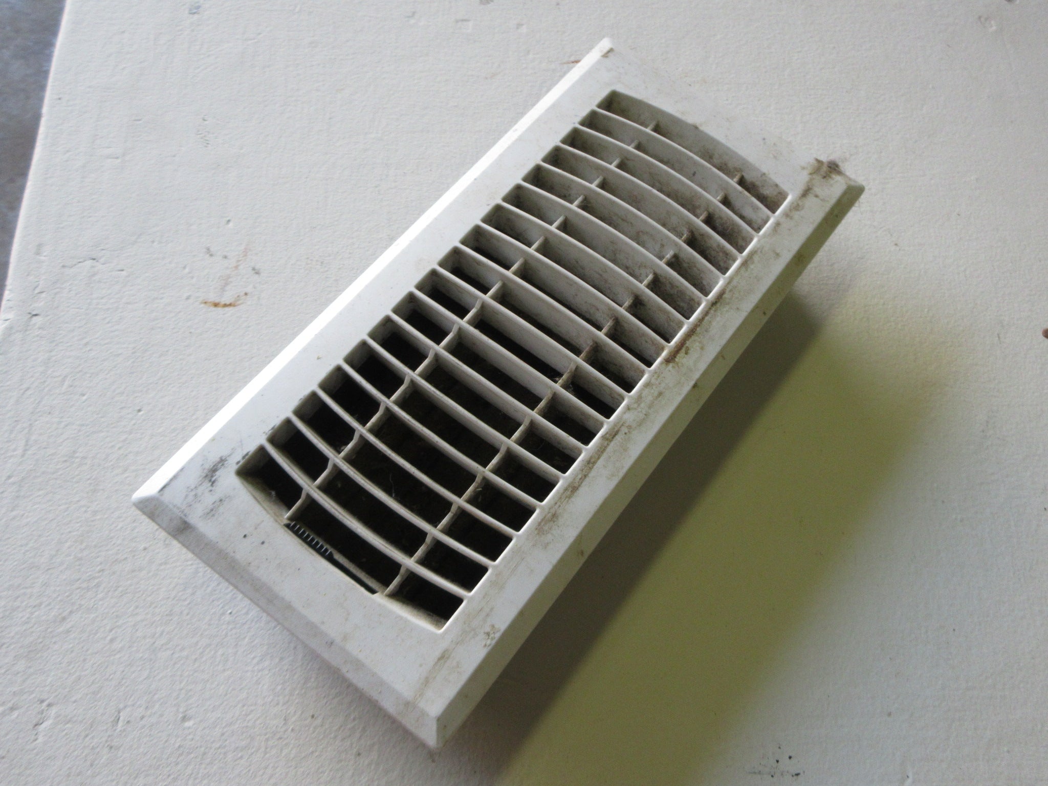 Plastic Floor Register Cover with Damper