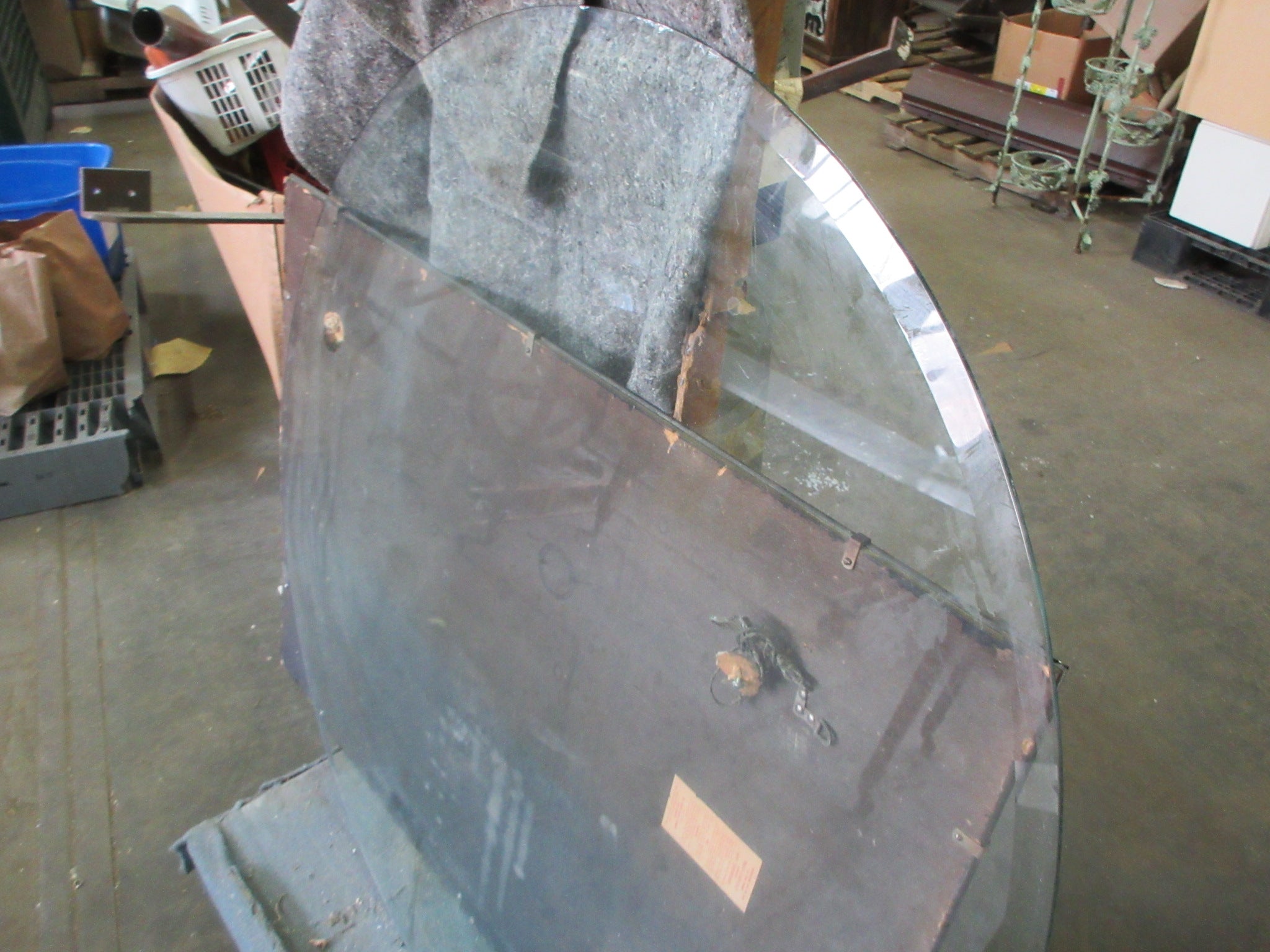Beveled Round Glass Table Top 42"
