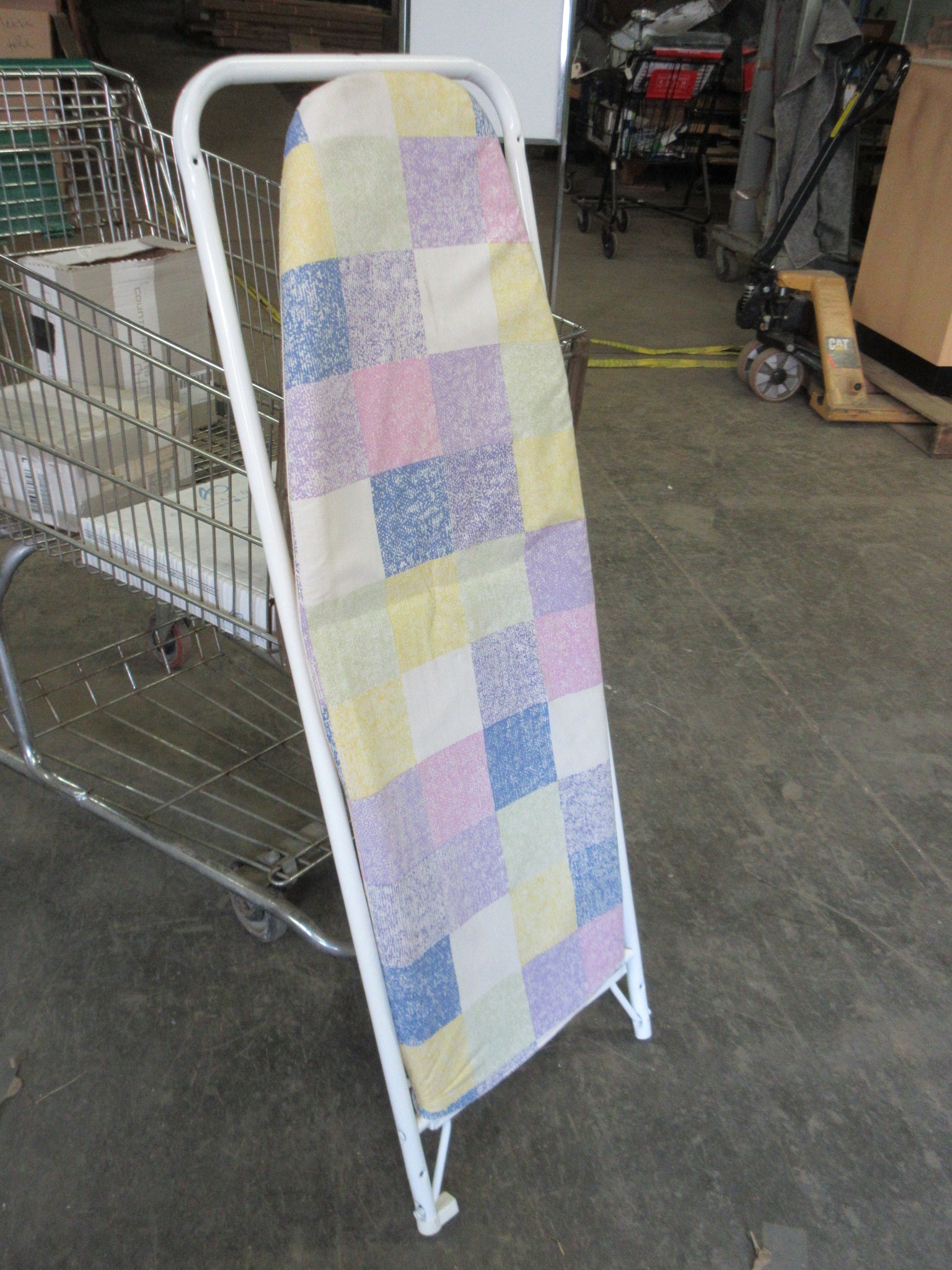 Collapsible Ironing Board