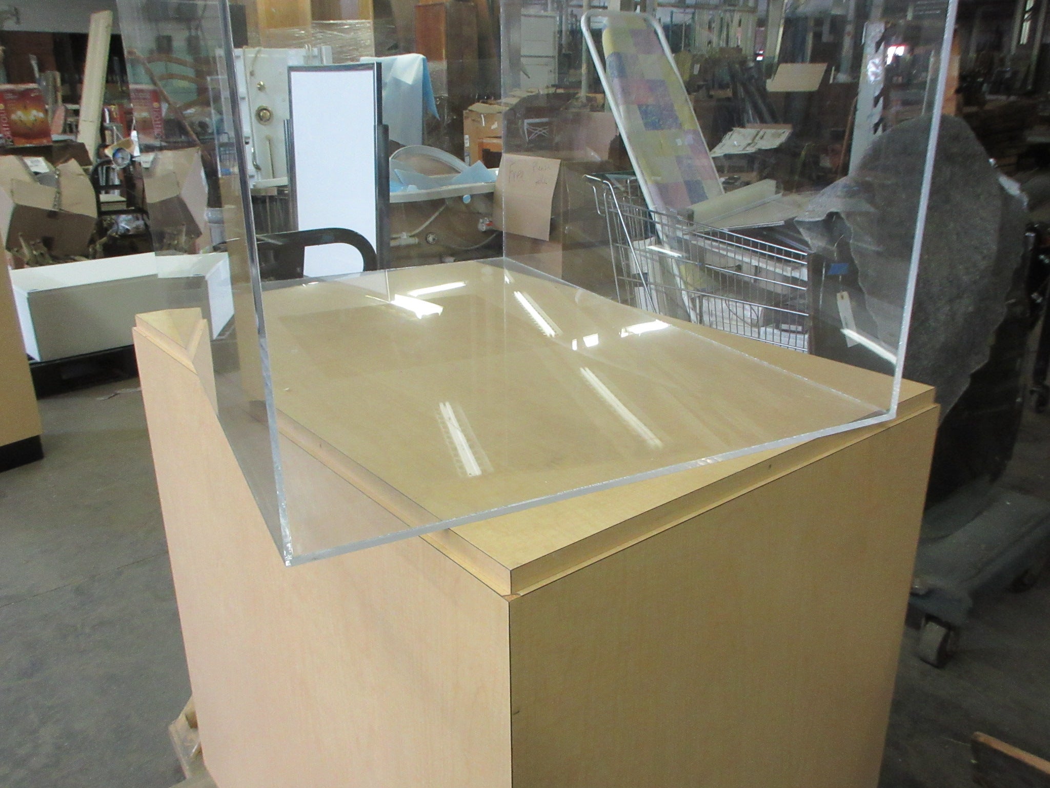 Pedestal Display Stand with Cover 36x24"