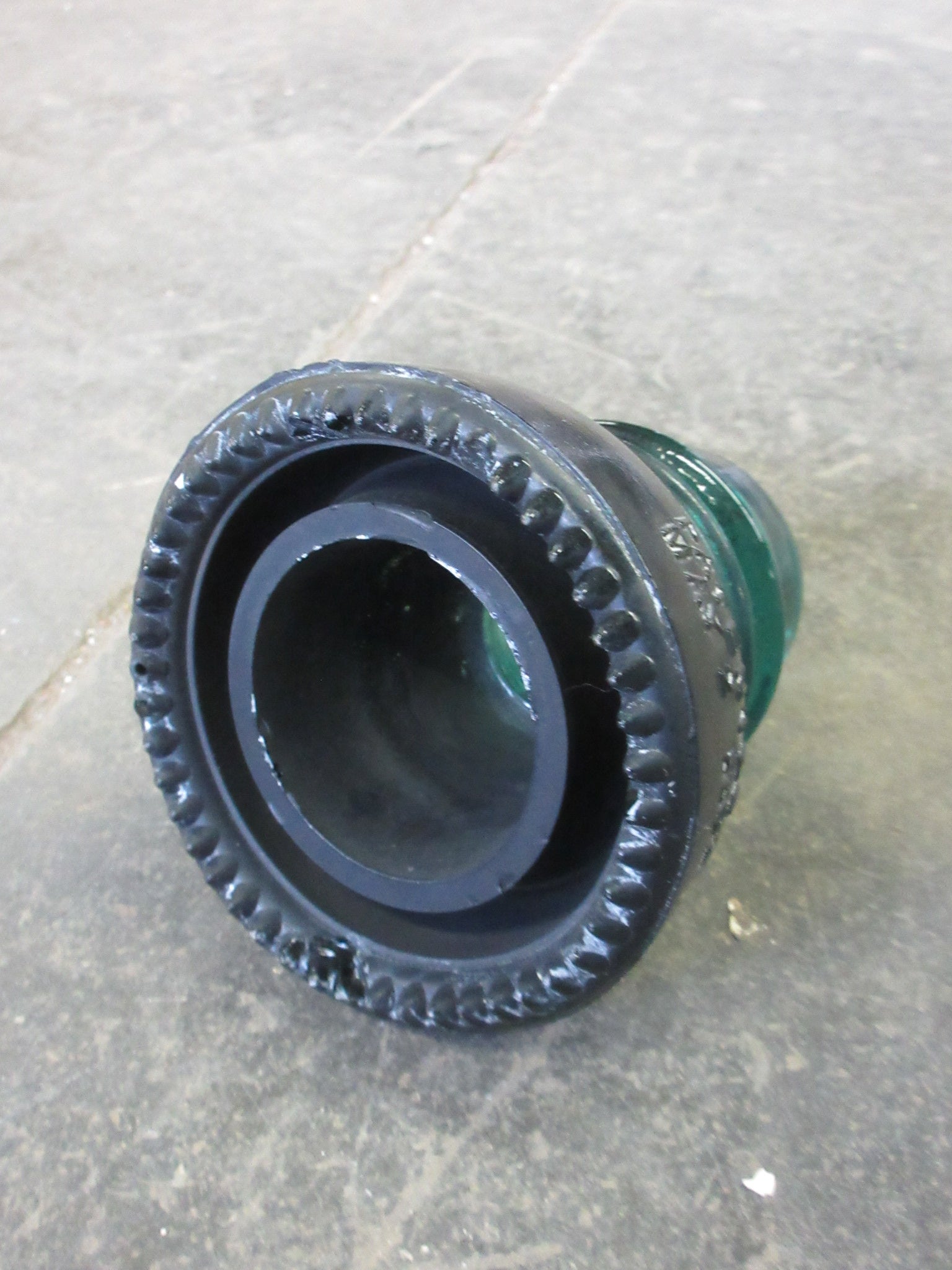 Glass Insulator (Green)