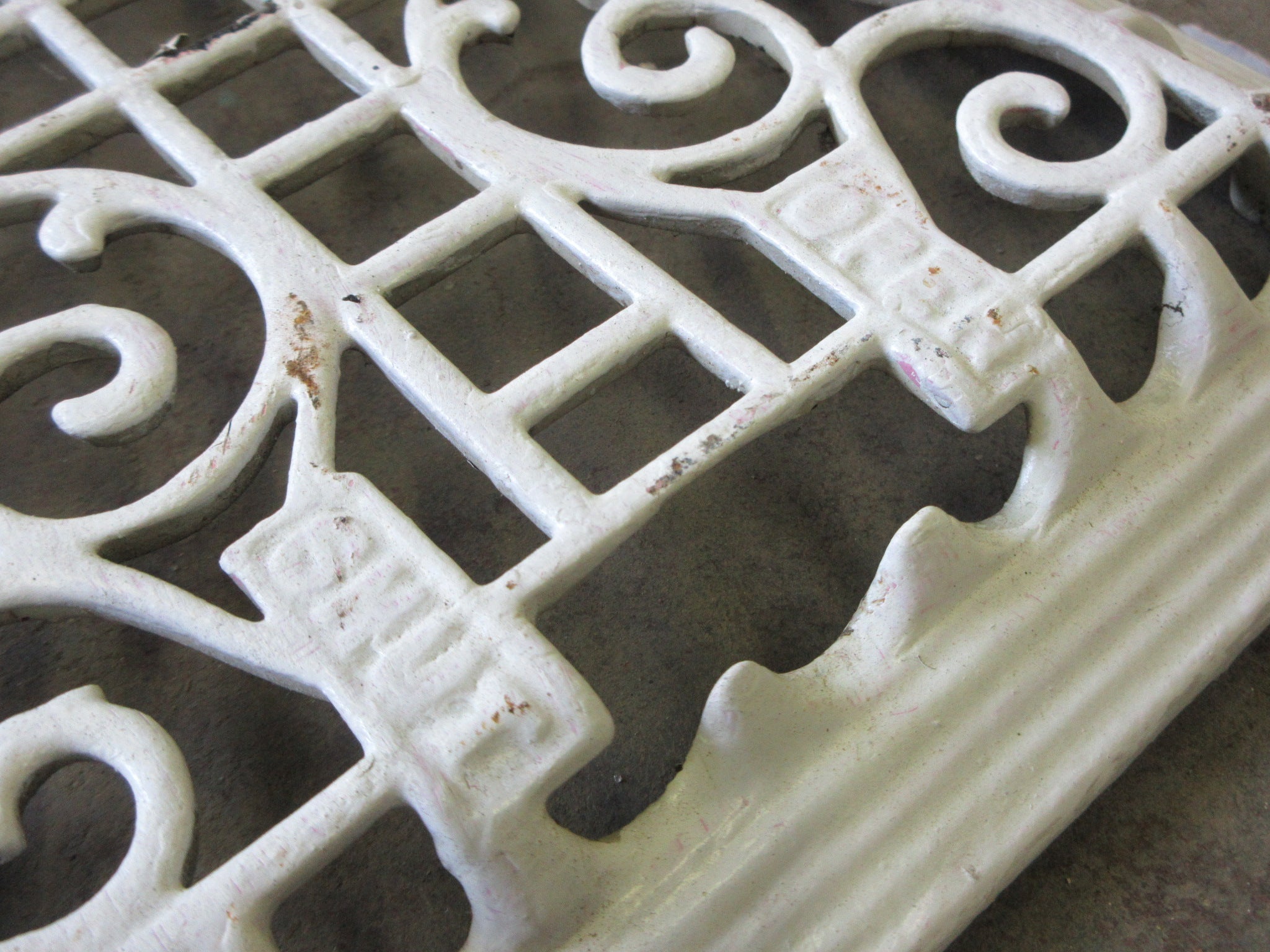 Floor Scroll Register Cover