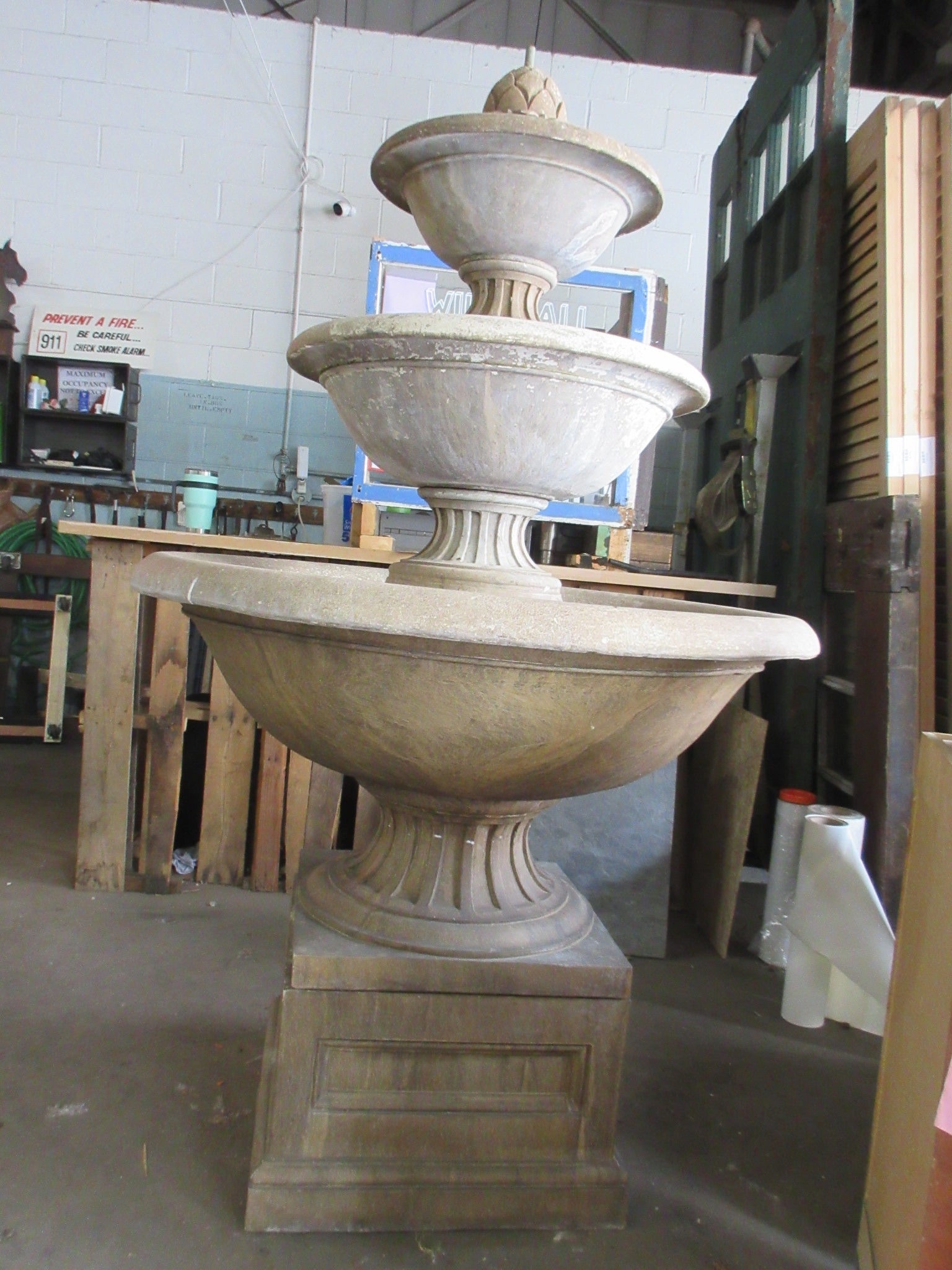 Campania Concrete Three Tier Fountain with Base 6 1/2'