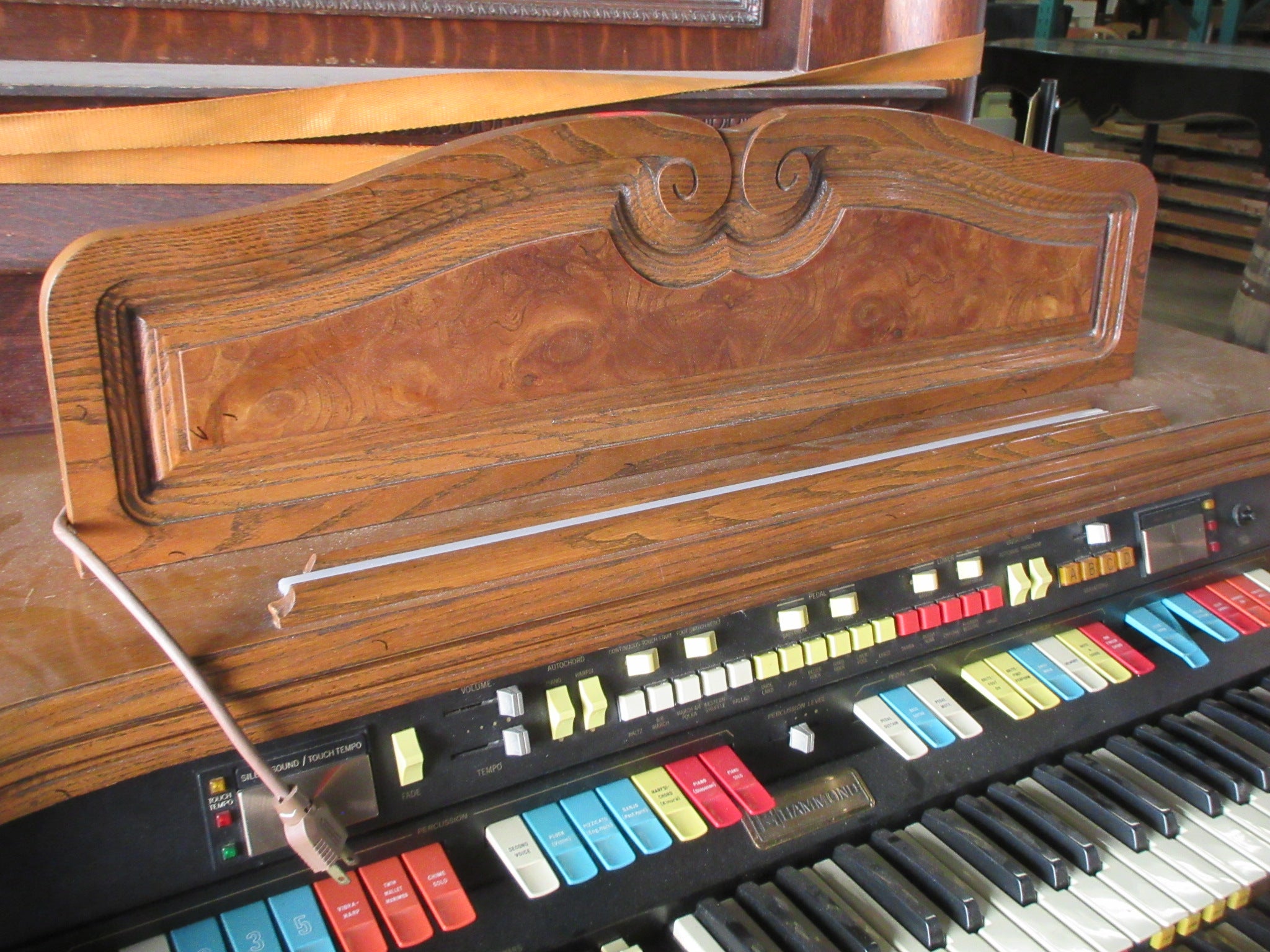Vintage Hammond Aurora Organ
