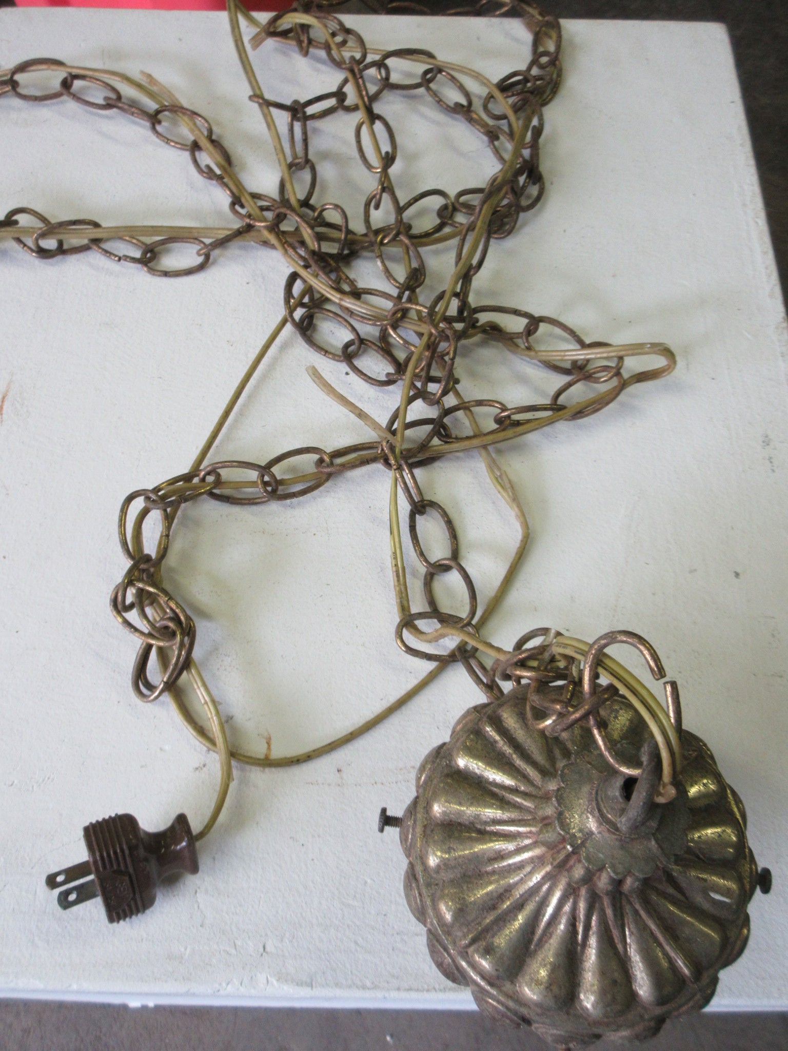 Vintage Swag Lighting Hang Chain with Plug 10 1/2'