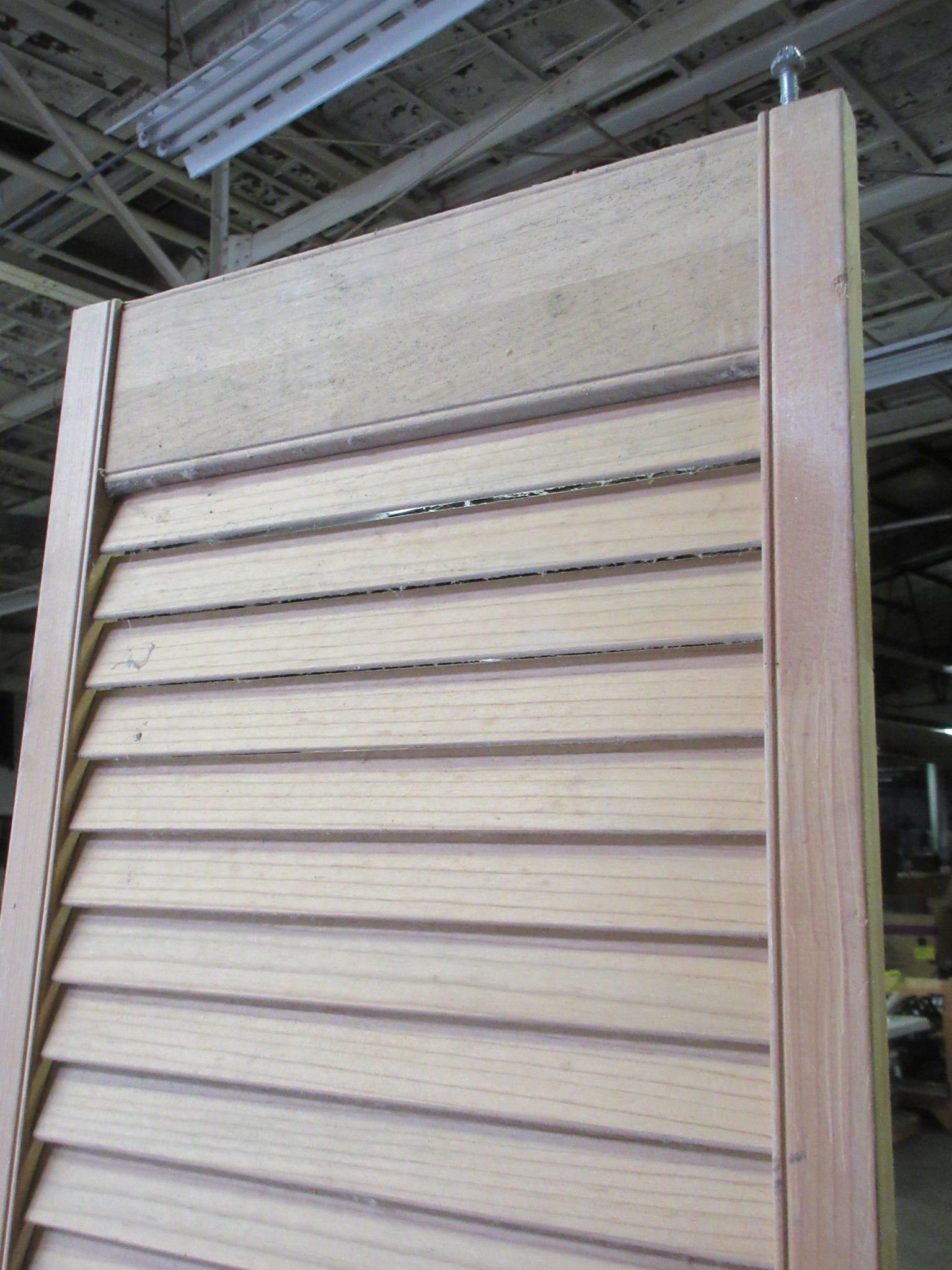 Single Louvered Shutter Door