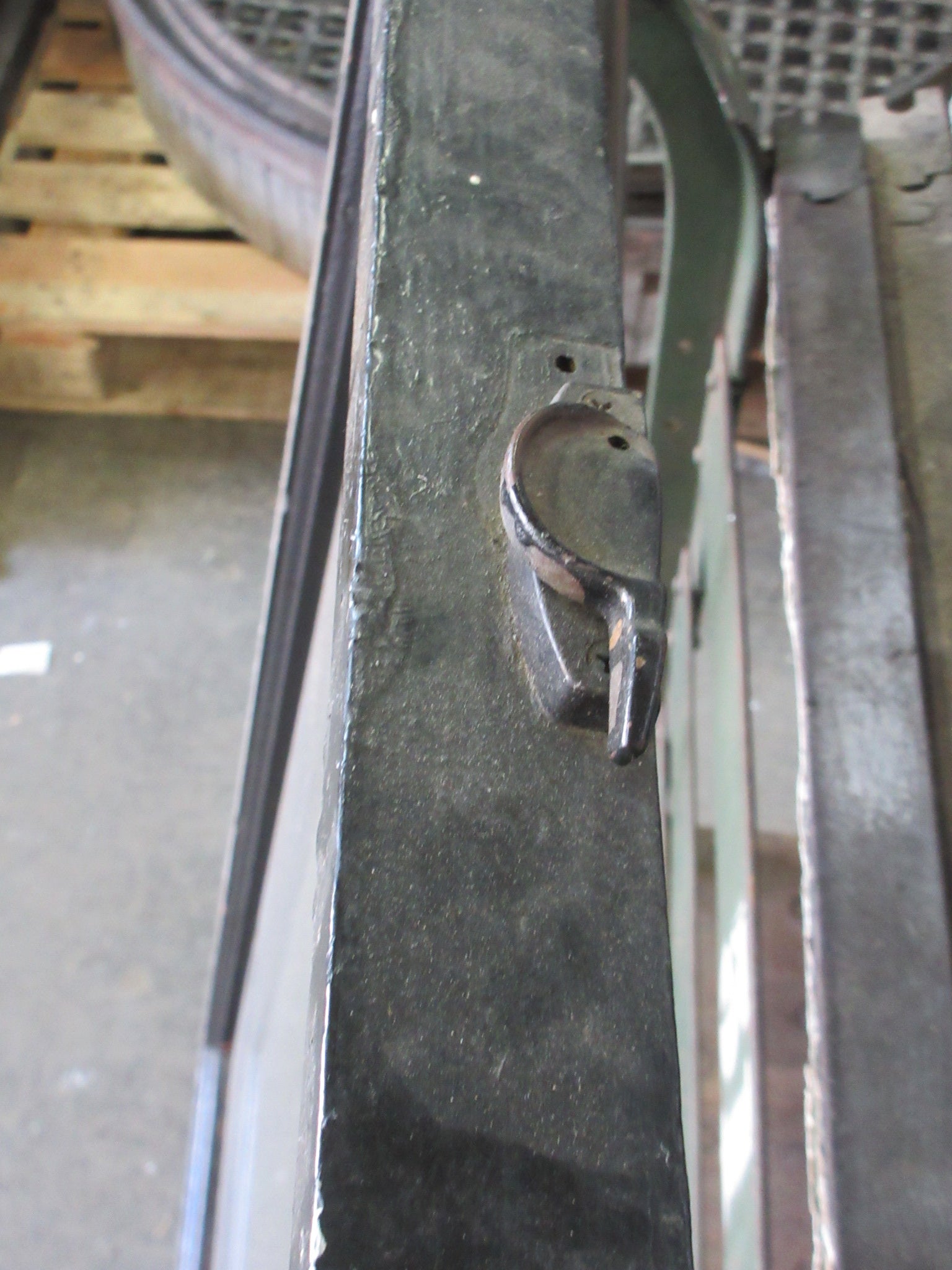 Wood Frame Sash Window 24 1/2" x 40"