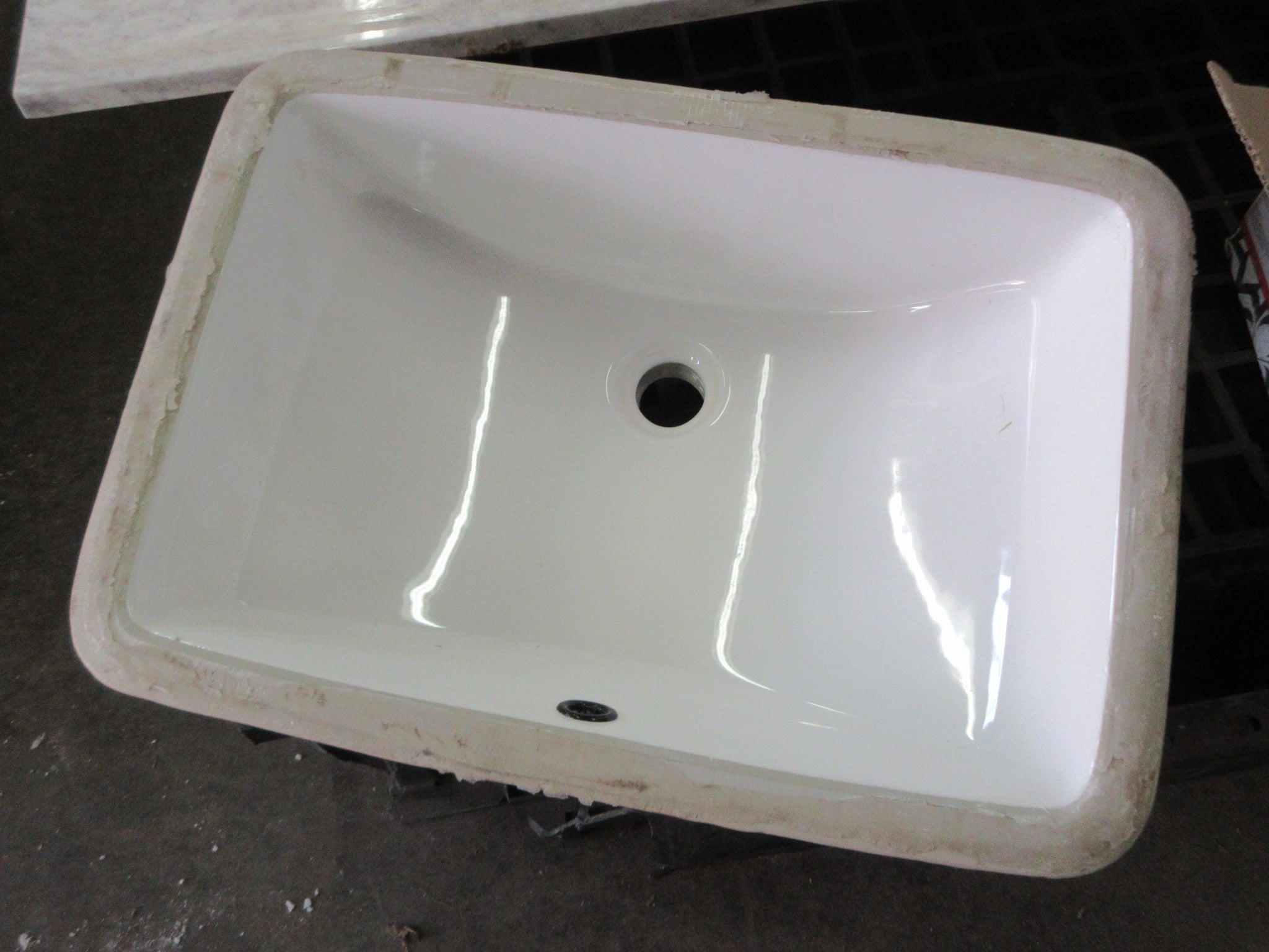 Undermount Ceramic Sink