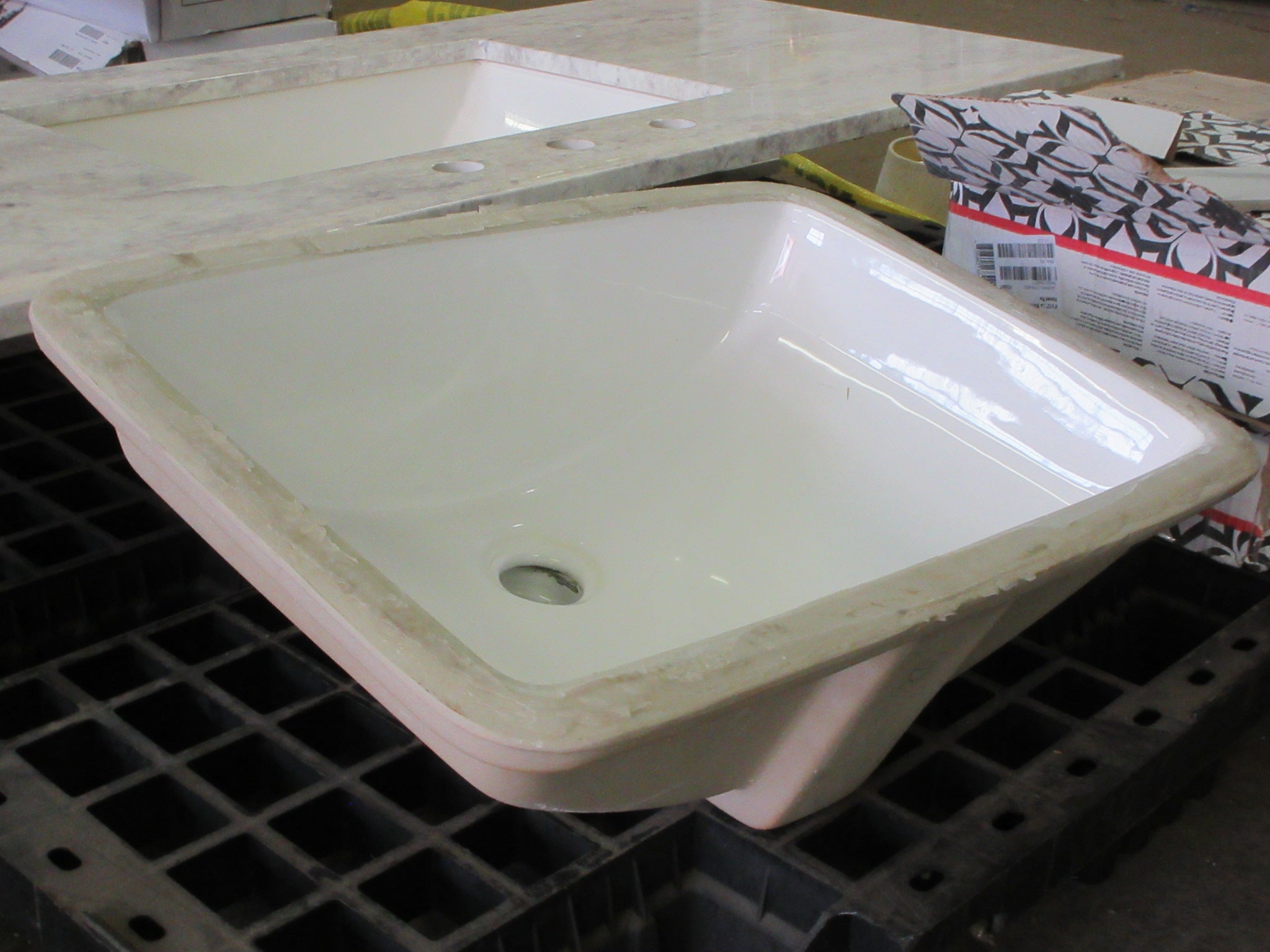 Undermount Ceramic Sink