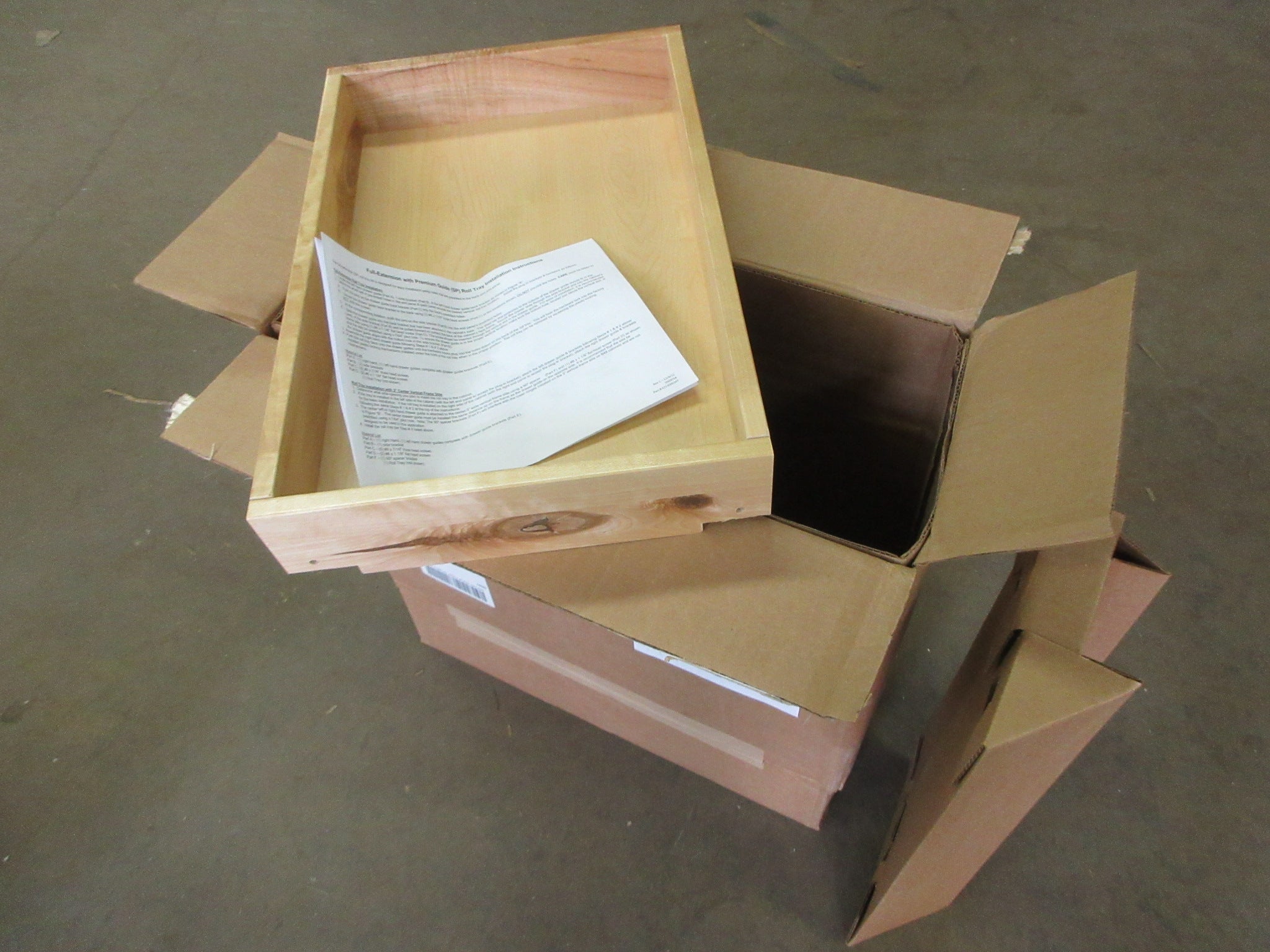 Full Extension Roll Tray with Hardware