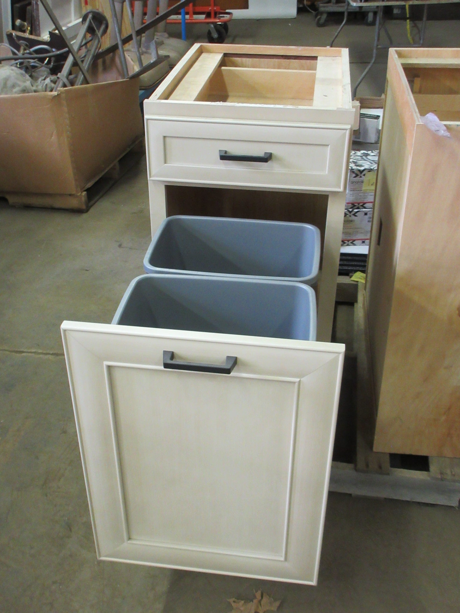Base Cabinet with Pull Out Bins