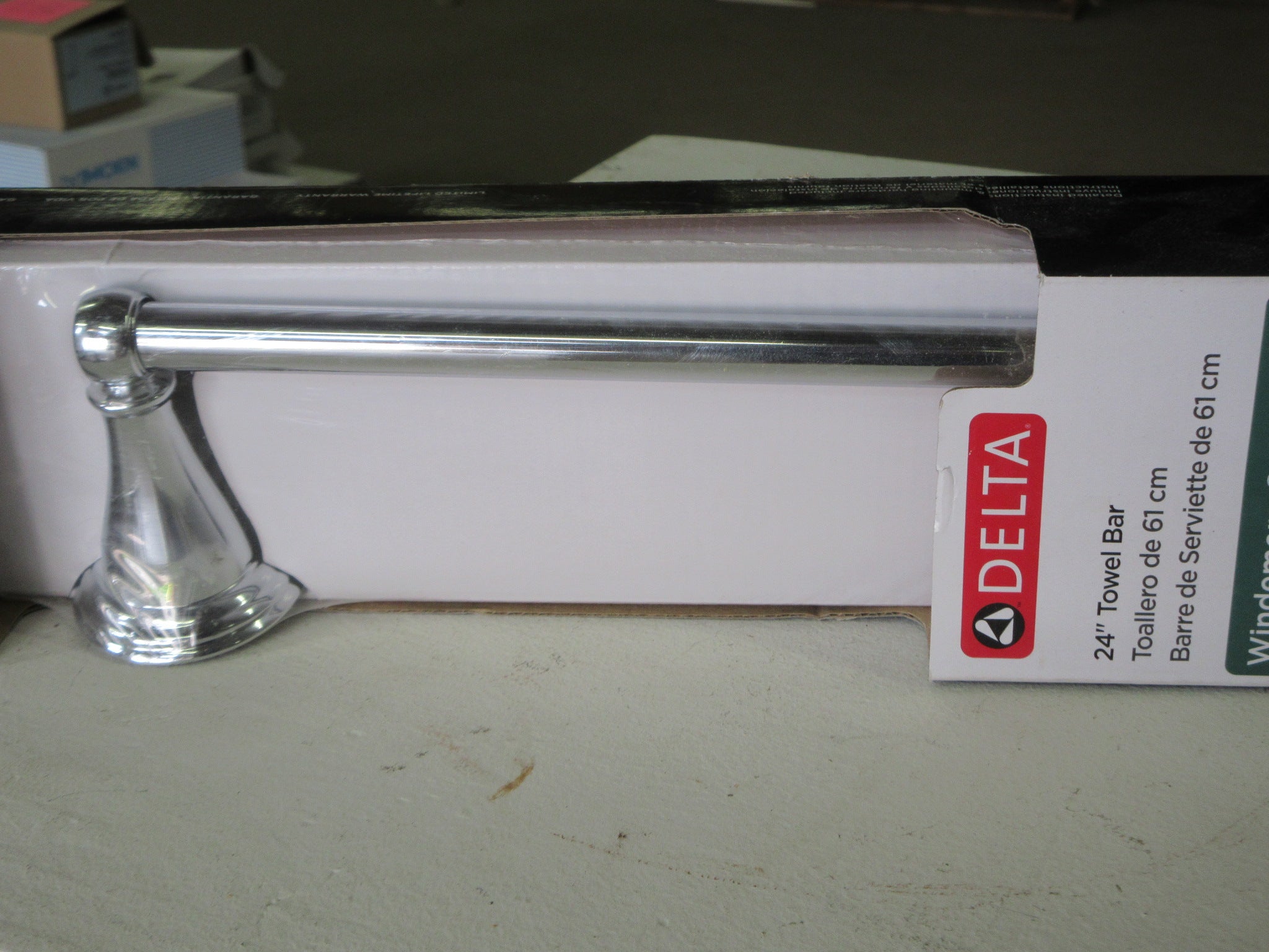 Delta Windemere 24" Towel Bar