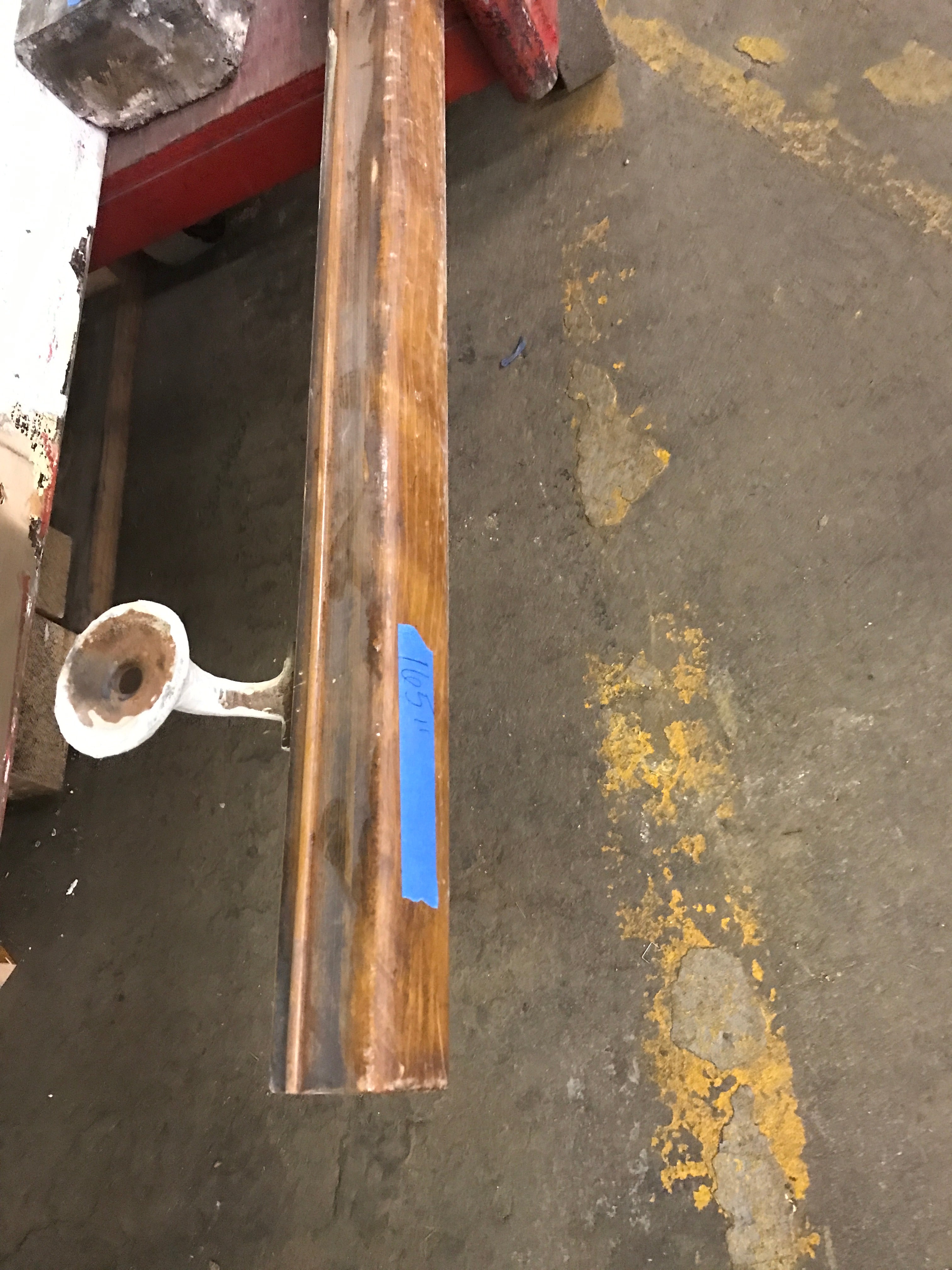 Oak Handrail with 4 Brackets 165”