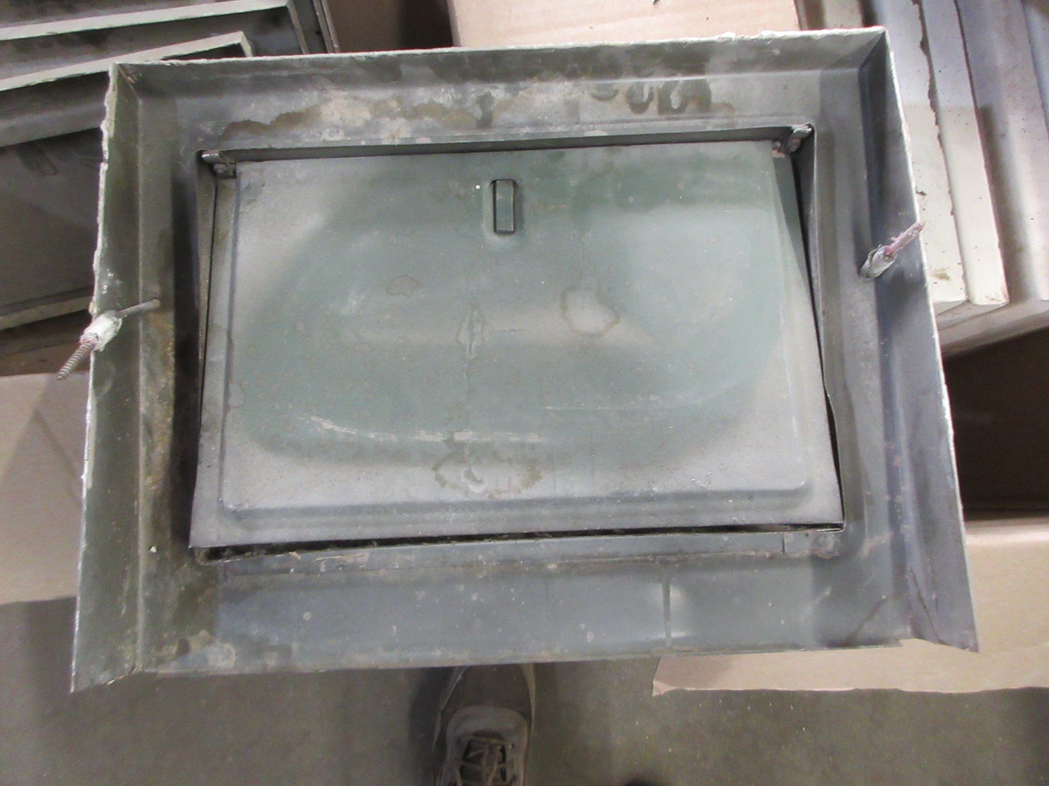 HVAC Wall Register 12" x 8" with Damper