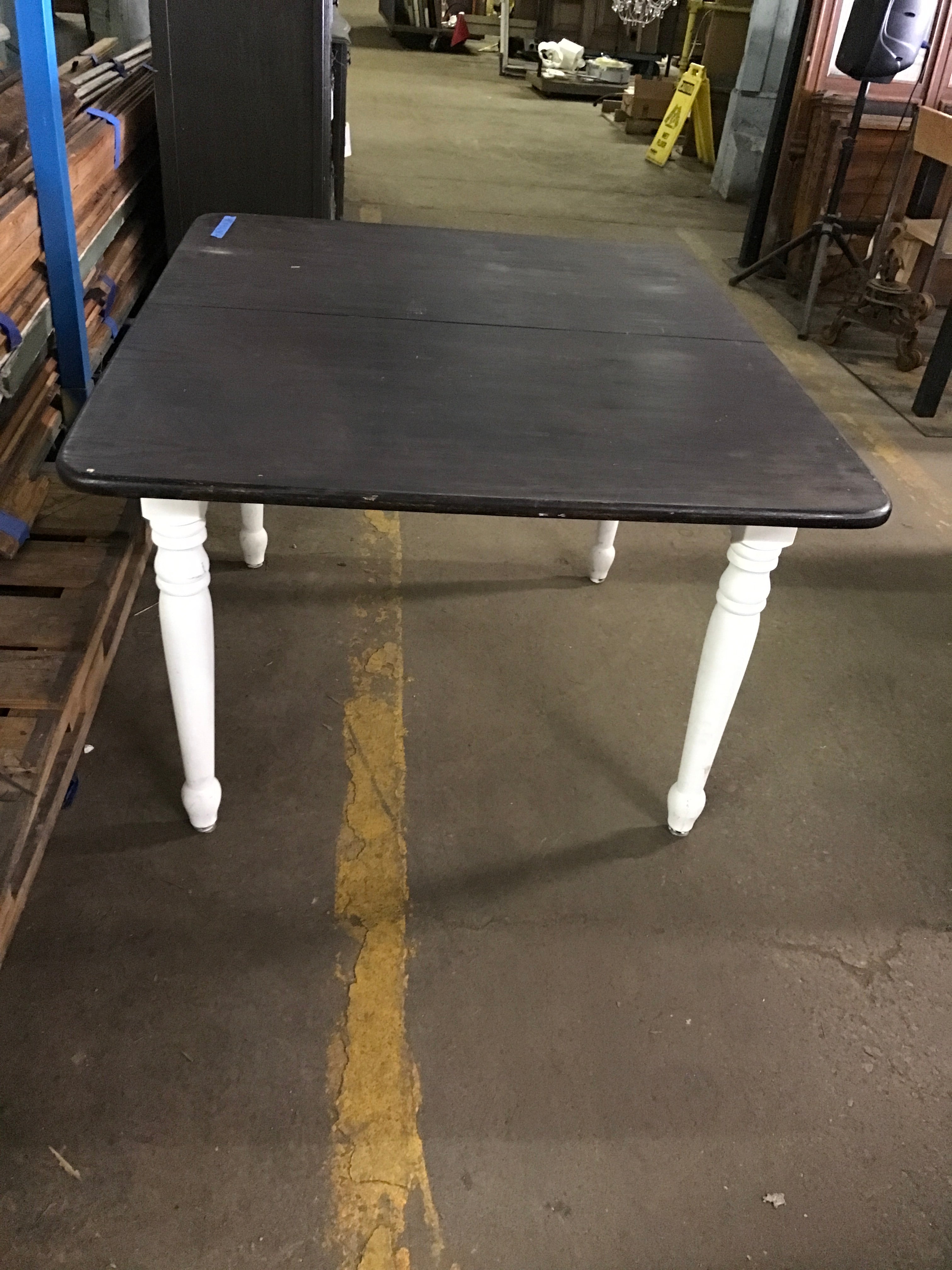 Dining Table with 3 Leaves