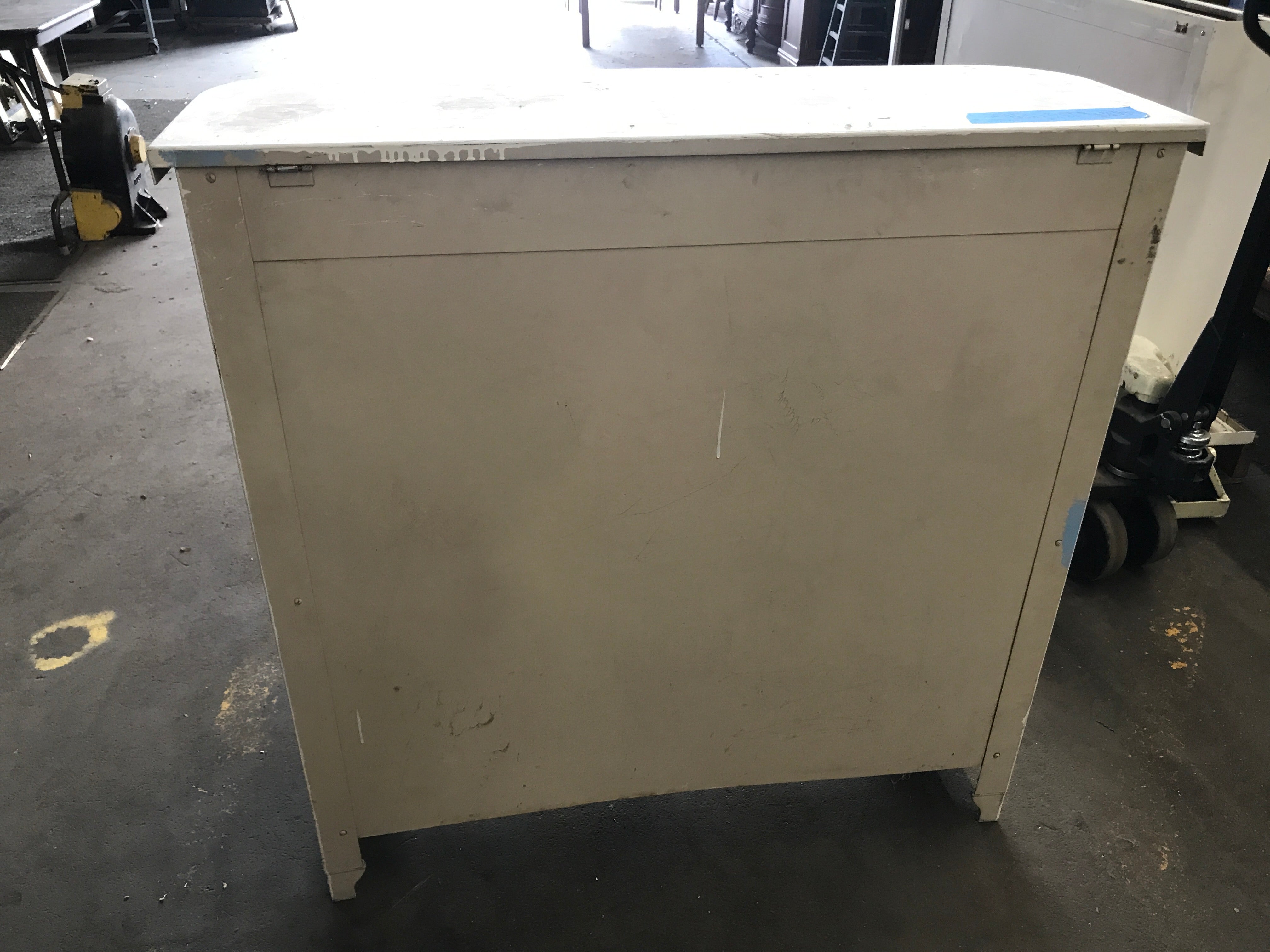 Radiator Cover with Top