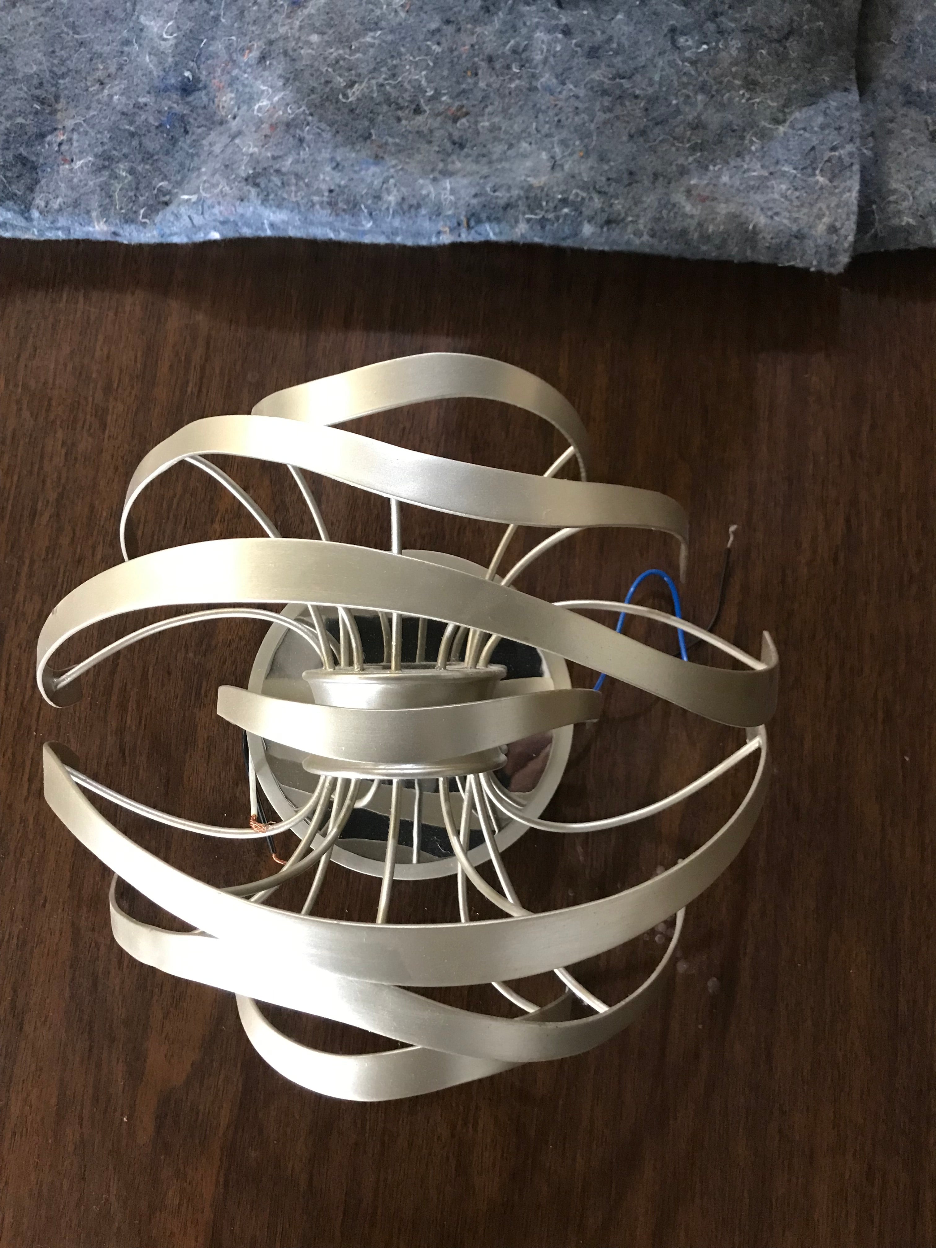 Wall Sconce -Incandescent Luminaire