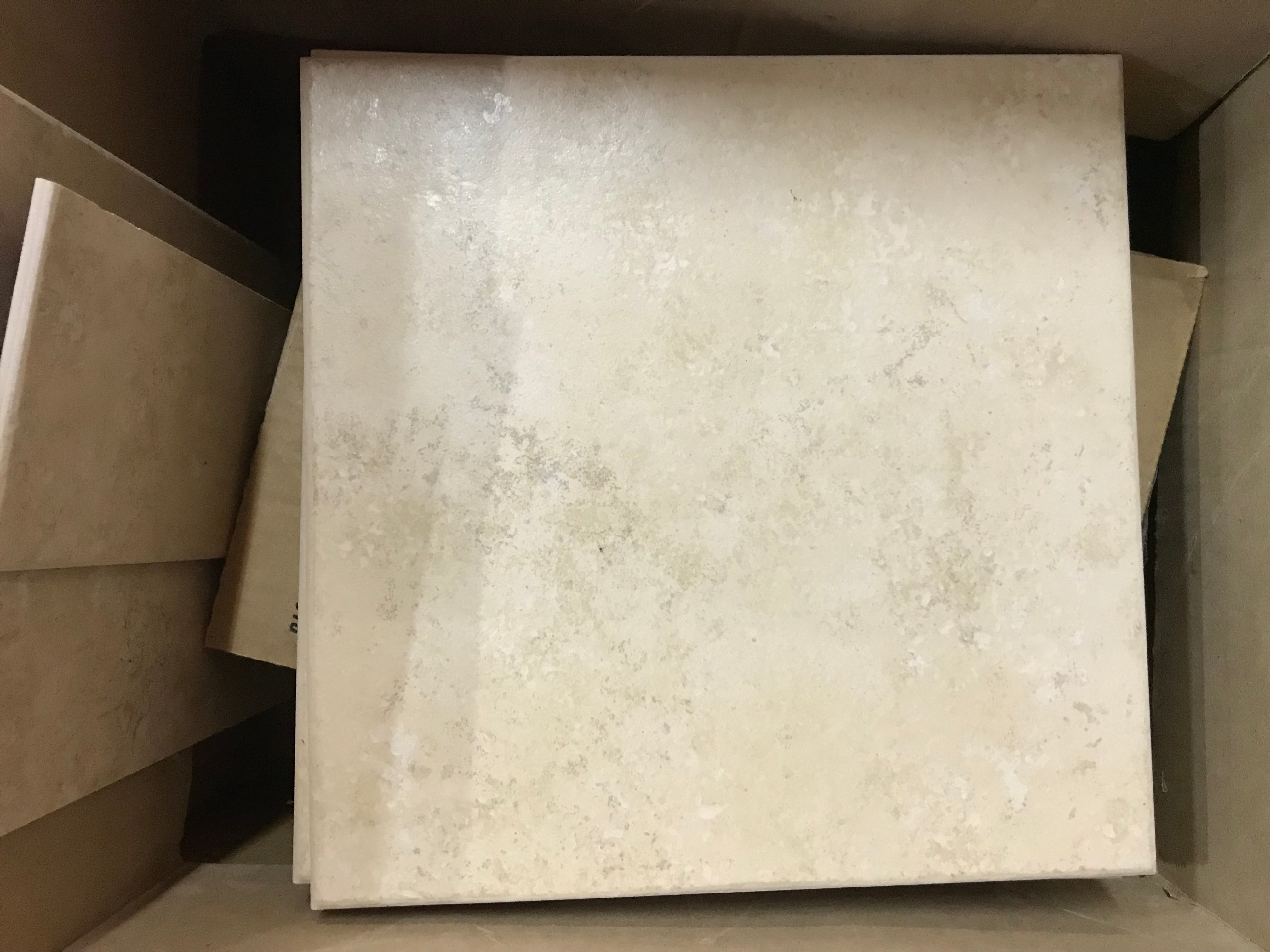 Ceramic Tile 13" x 13"  (50 square Feet)