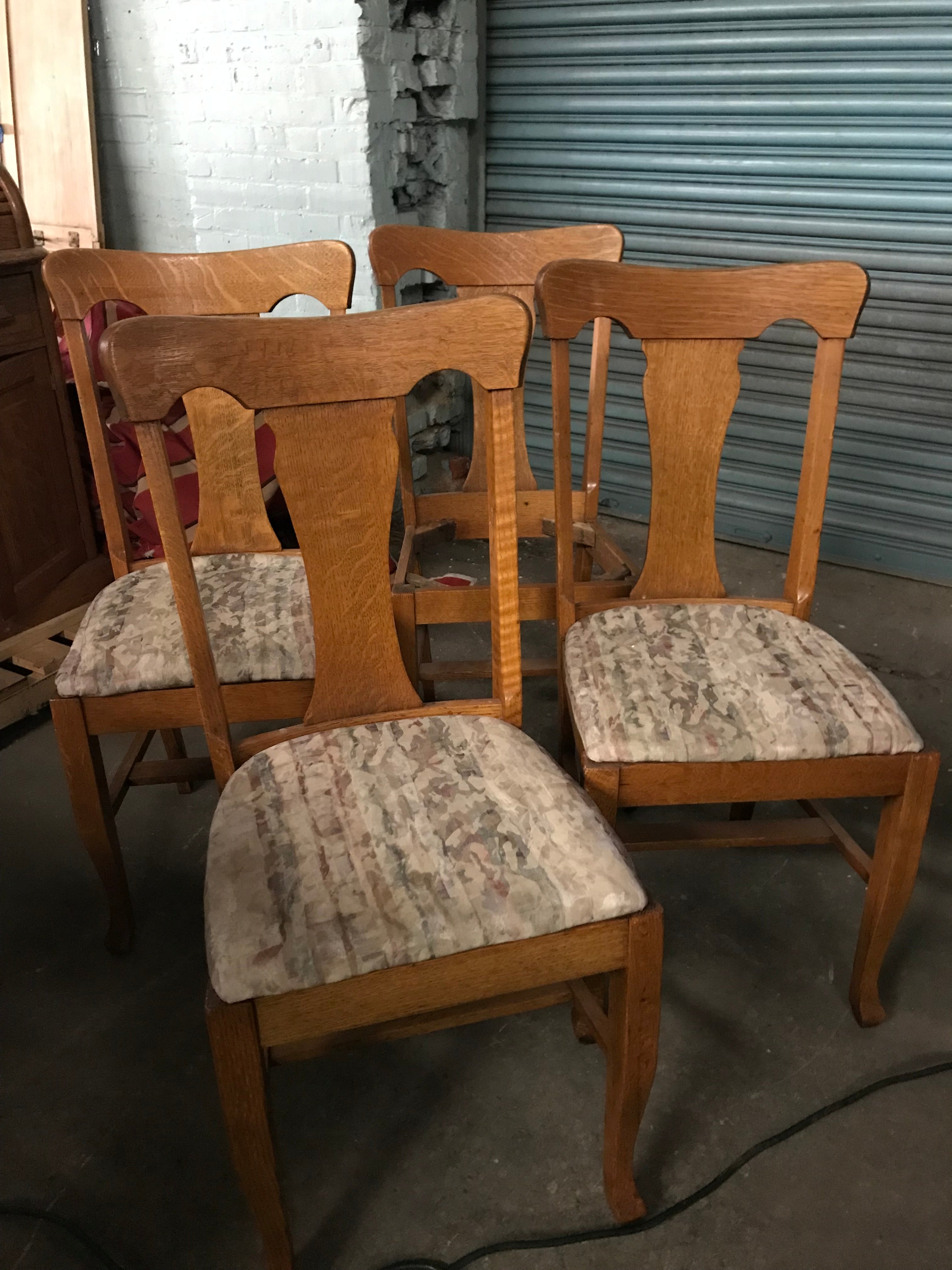 Set of Four Dining Chairs - Tiger Oak