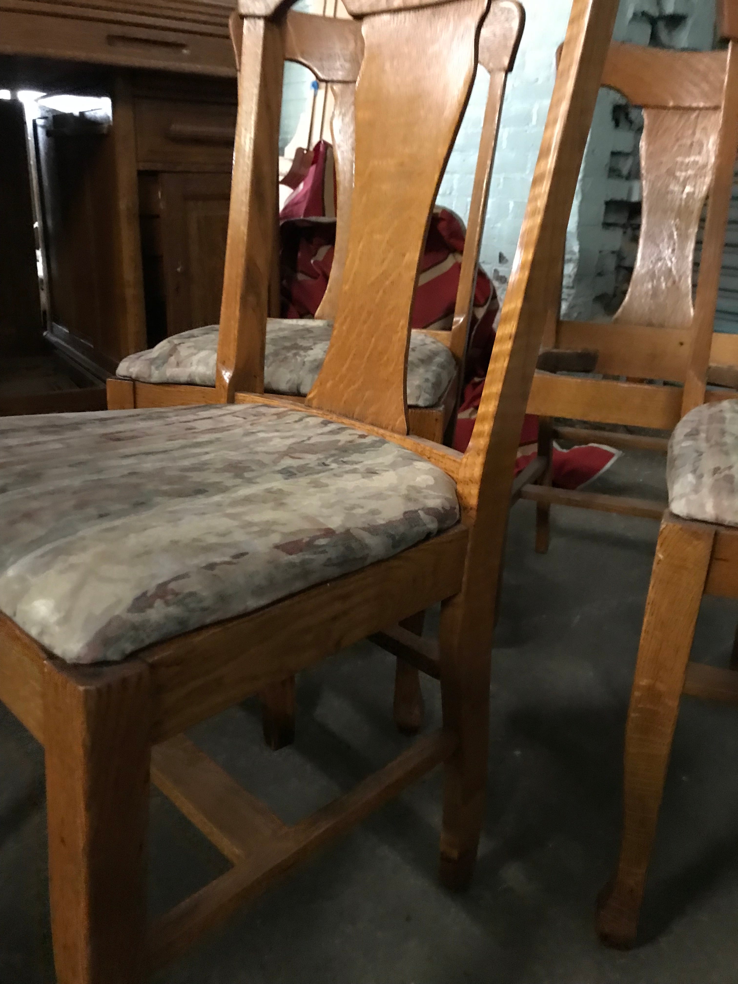 Set of Four Dining Chairs - Tiger Oak
