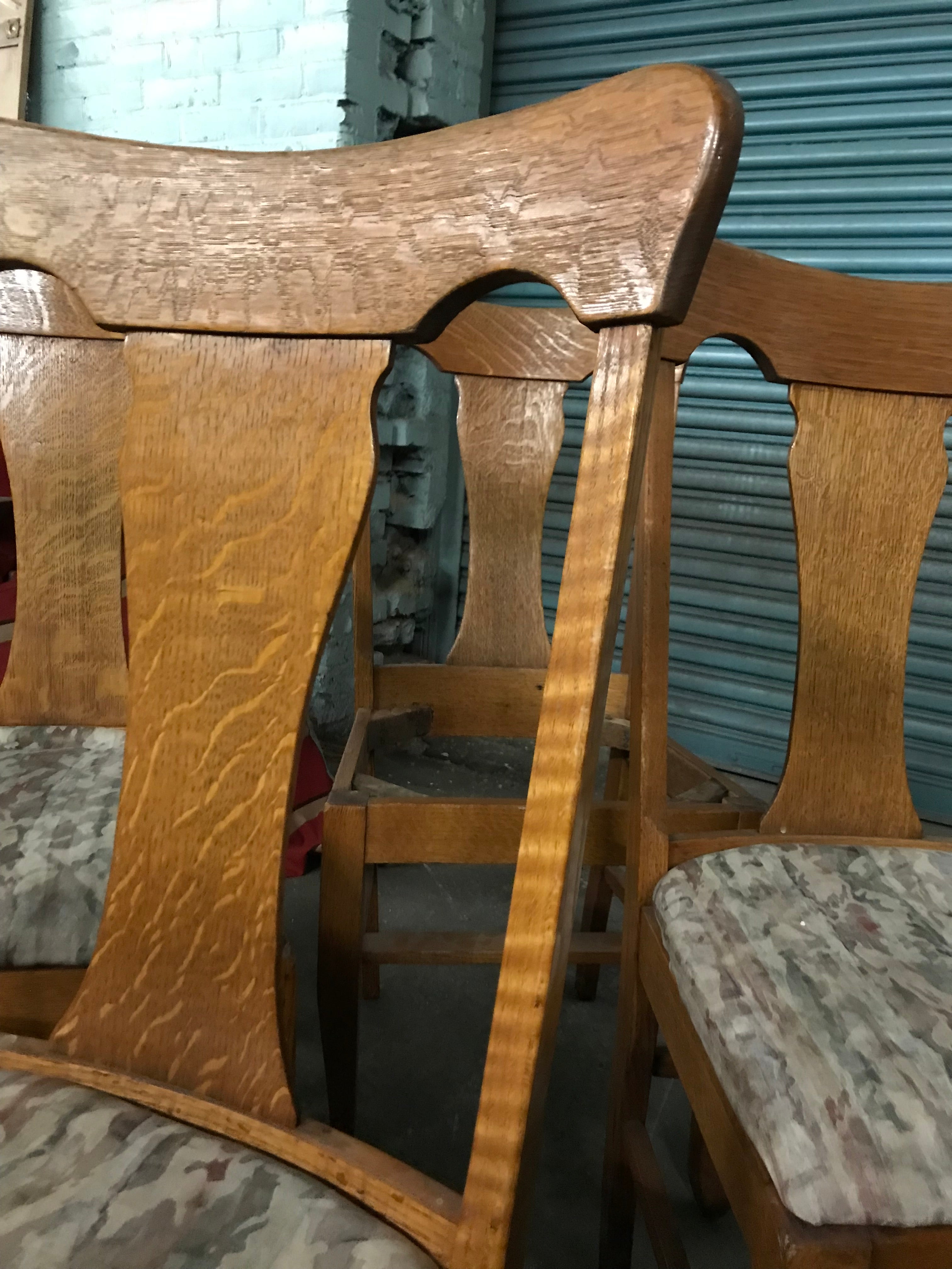 Set of Four Dining Chairs - Tiger Oak