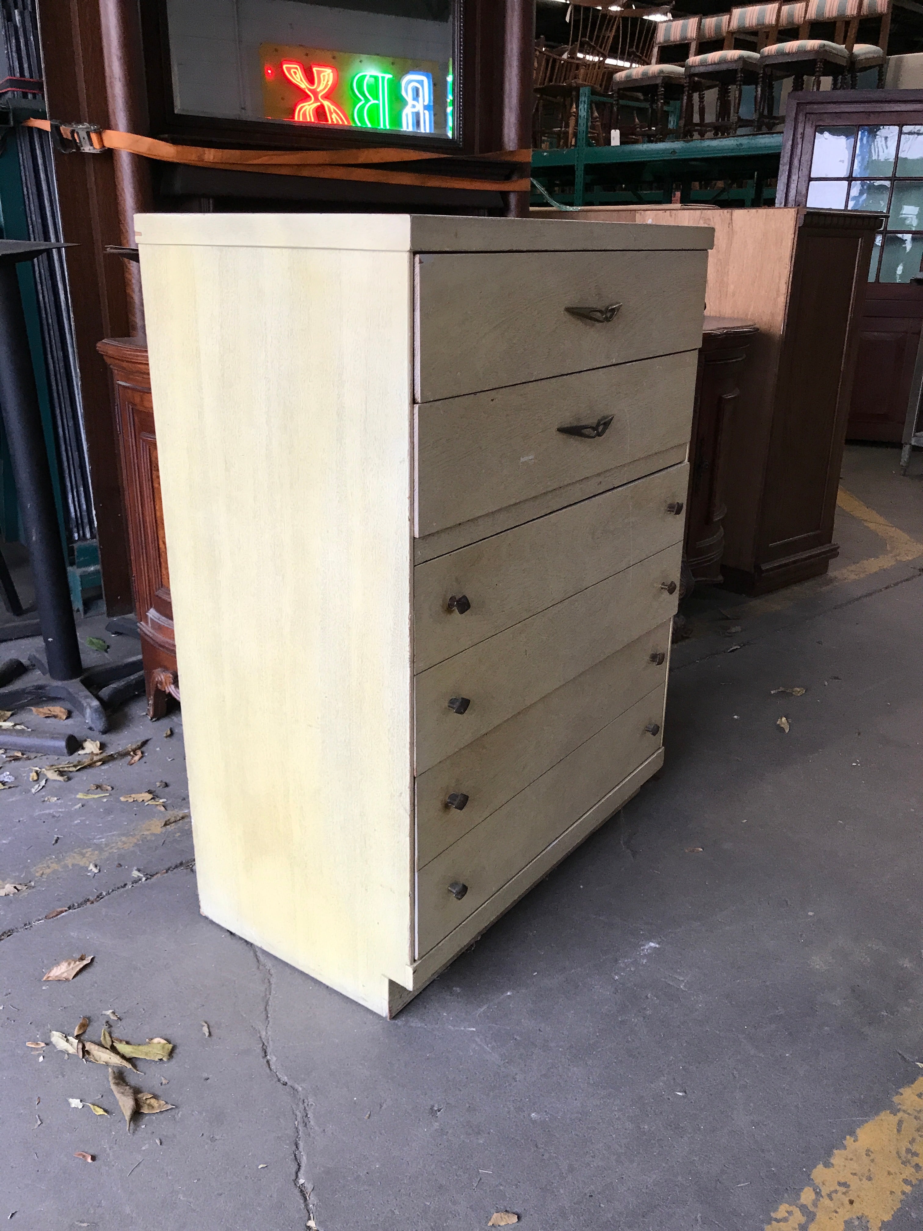 Vintage Tall Dresser4 Drawer
