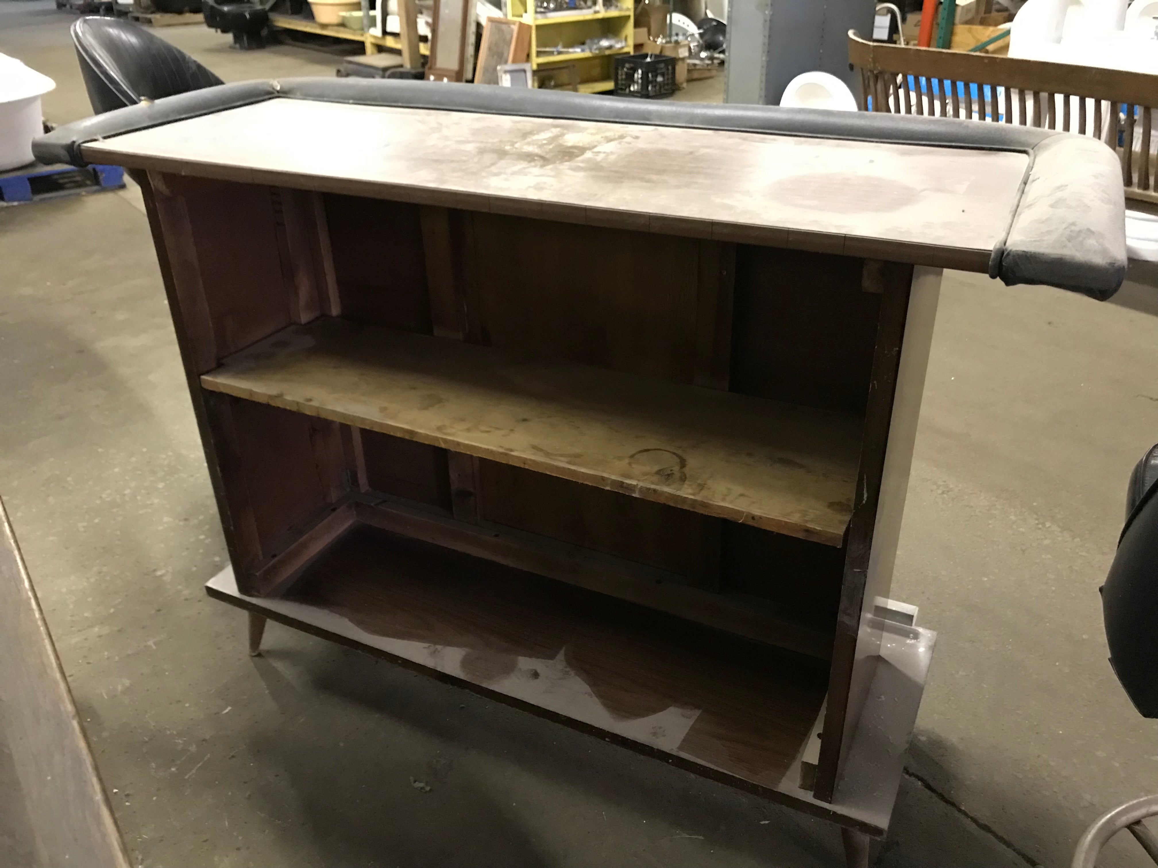 1970's Vintage Bar with 2 Bar Stools