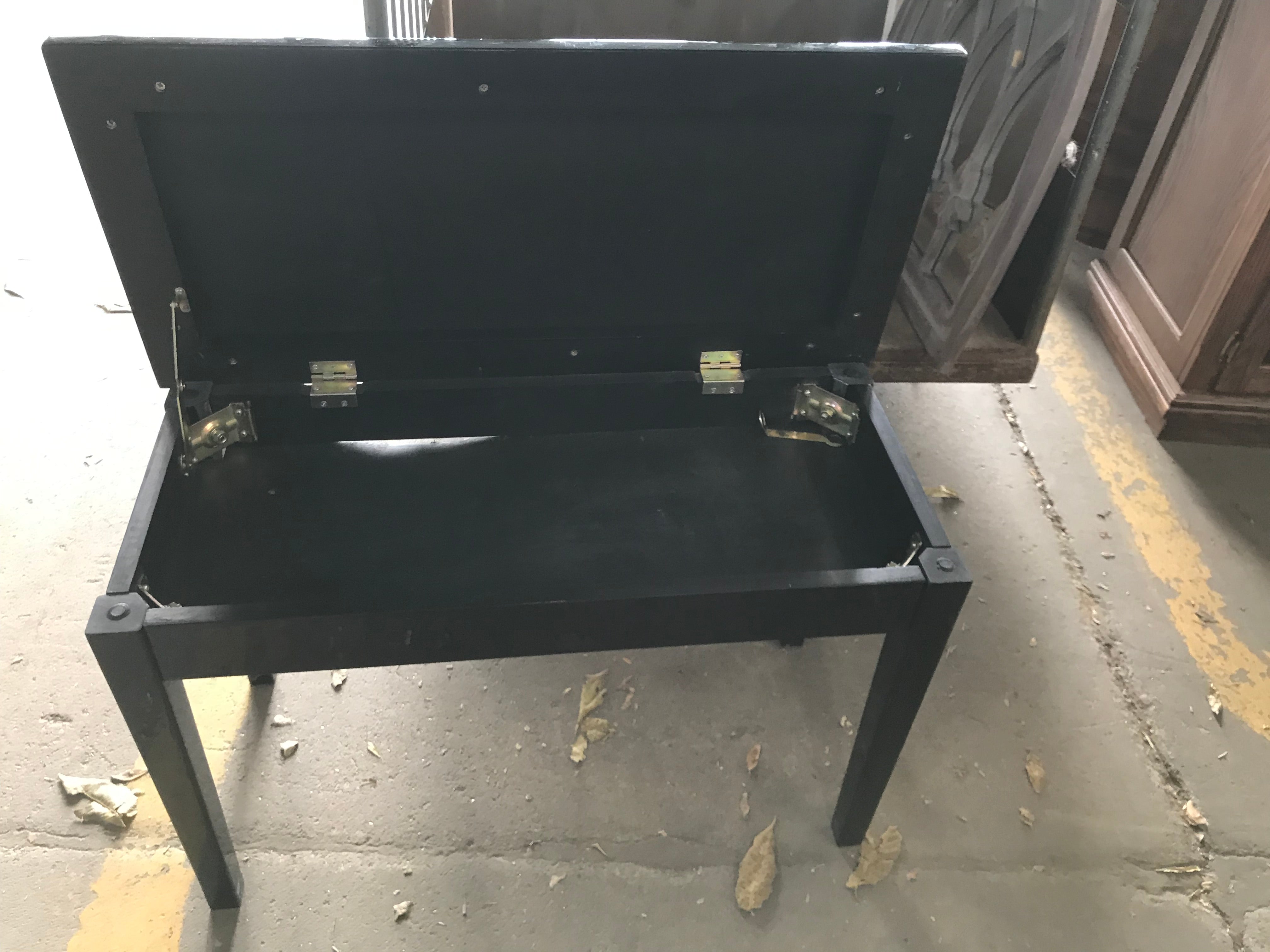 Piano Bench 32"