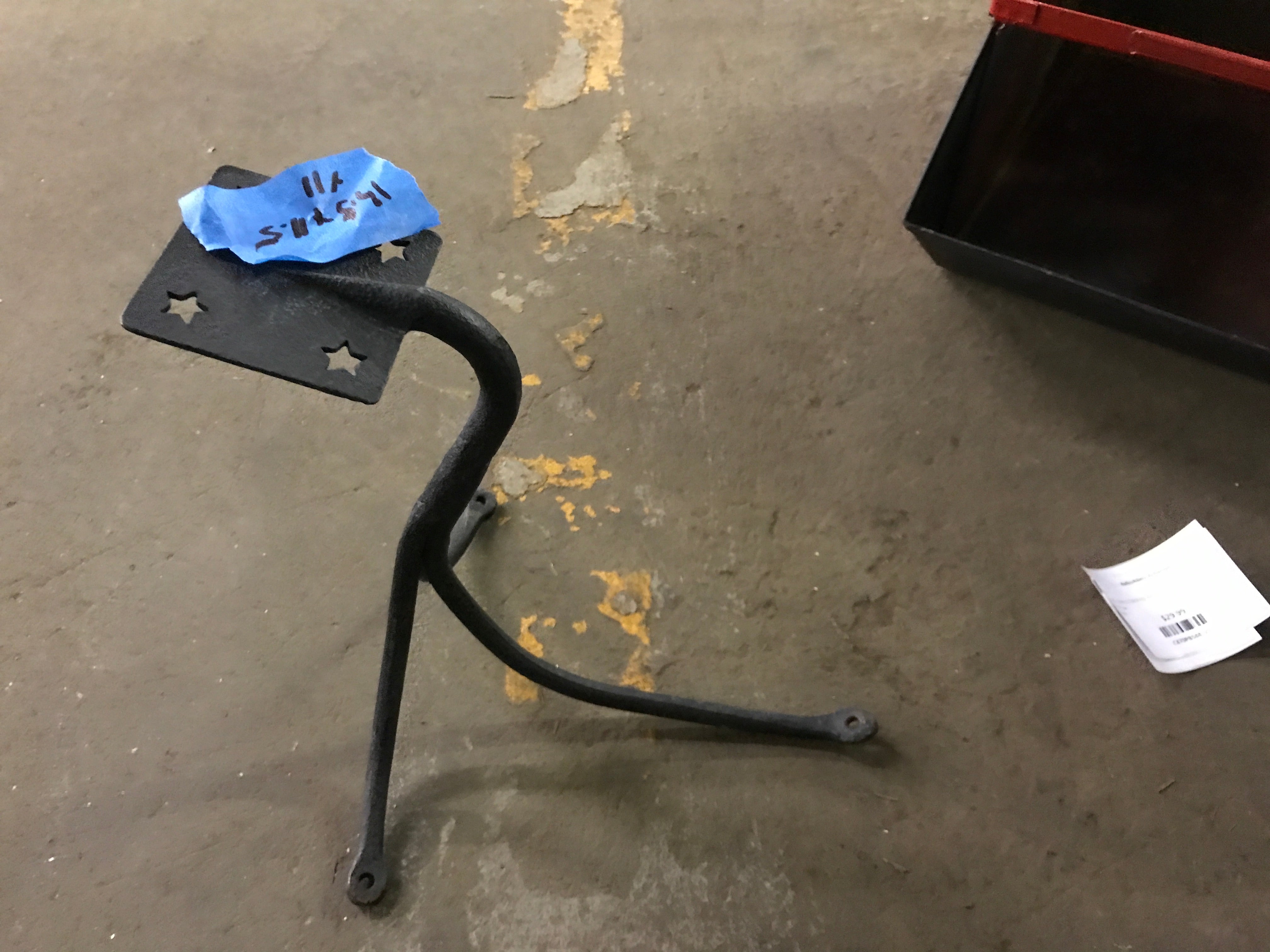 Buggy Step 13 1/2" x 11 1/2" x 11"