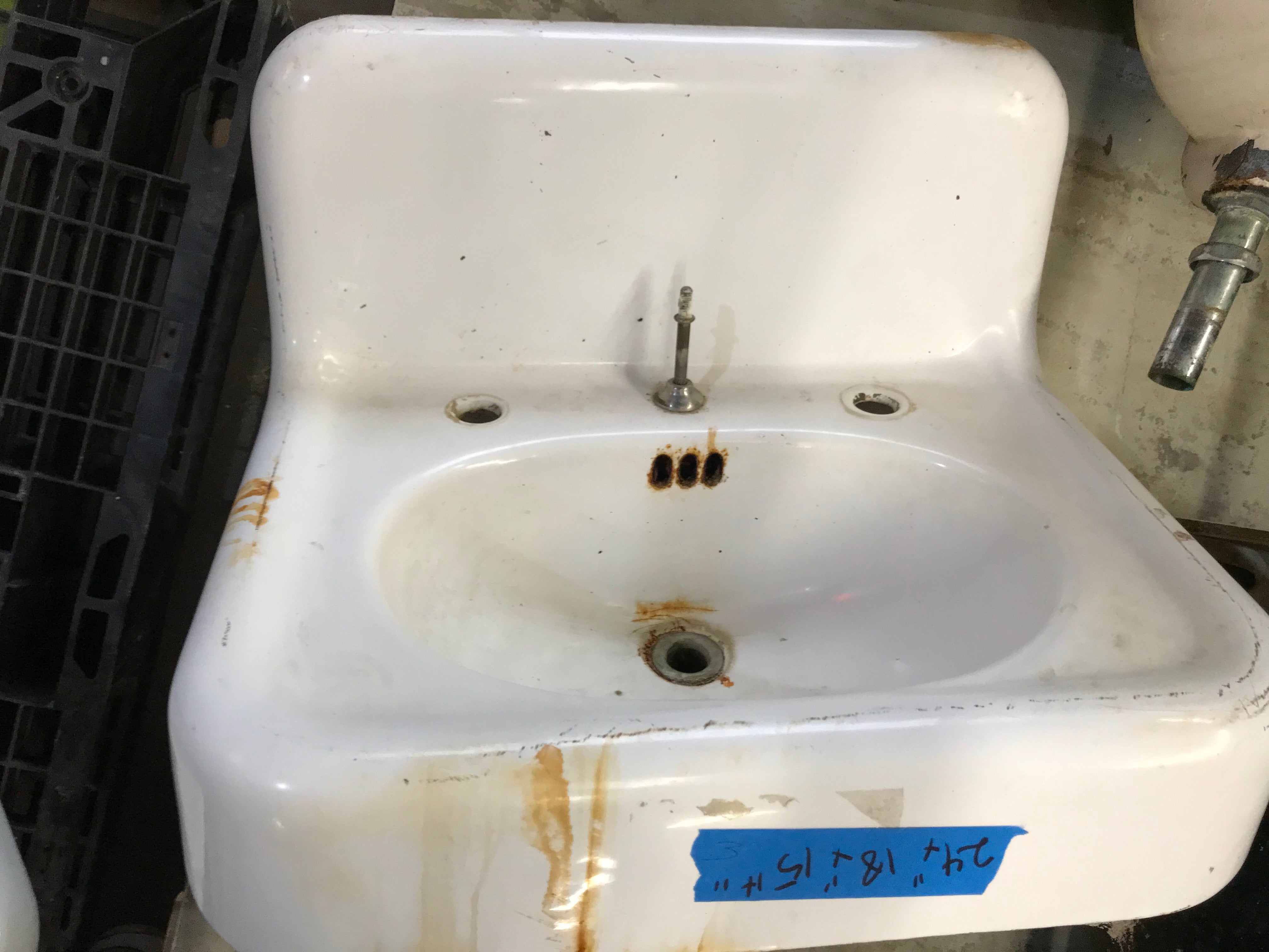 Cast Iron Wall Mount Sink with Backsplash