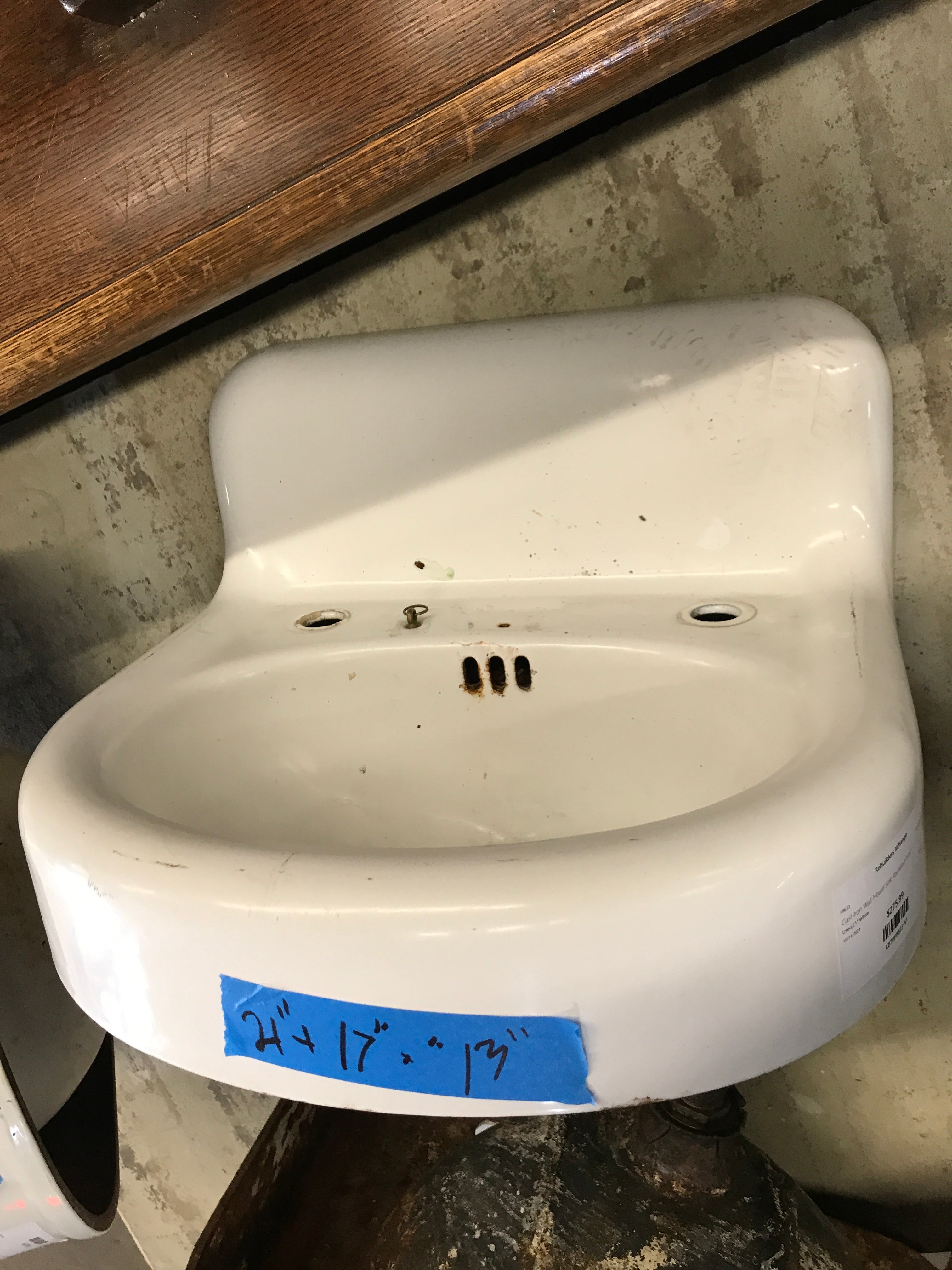 Cast Iron Wall Mount Sink Rounded Front