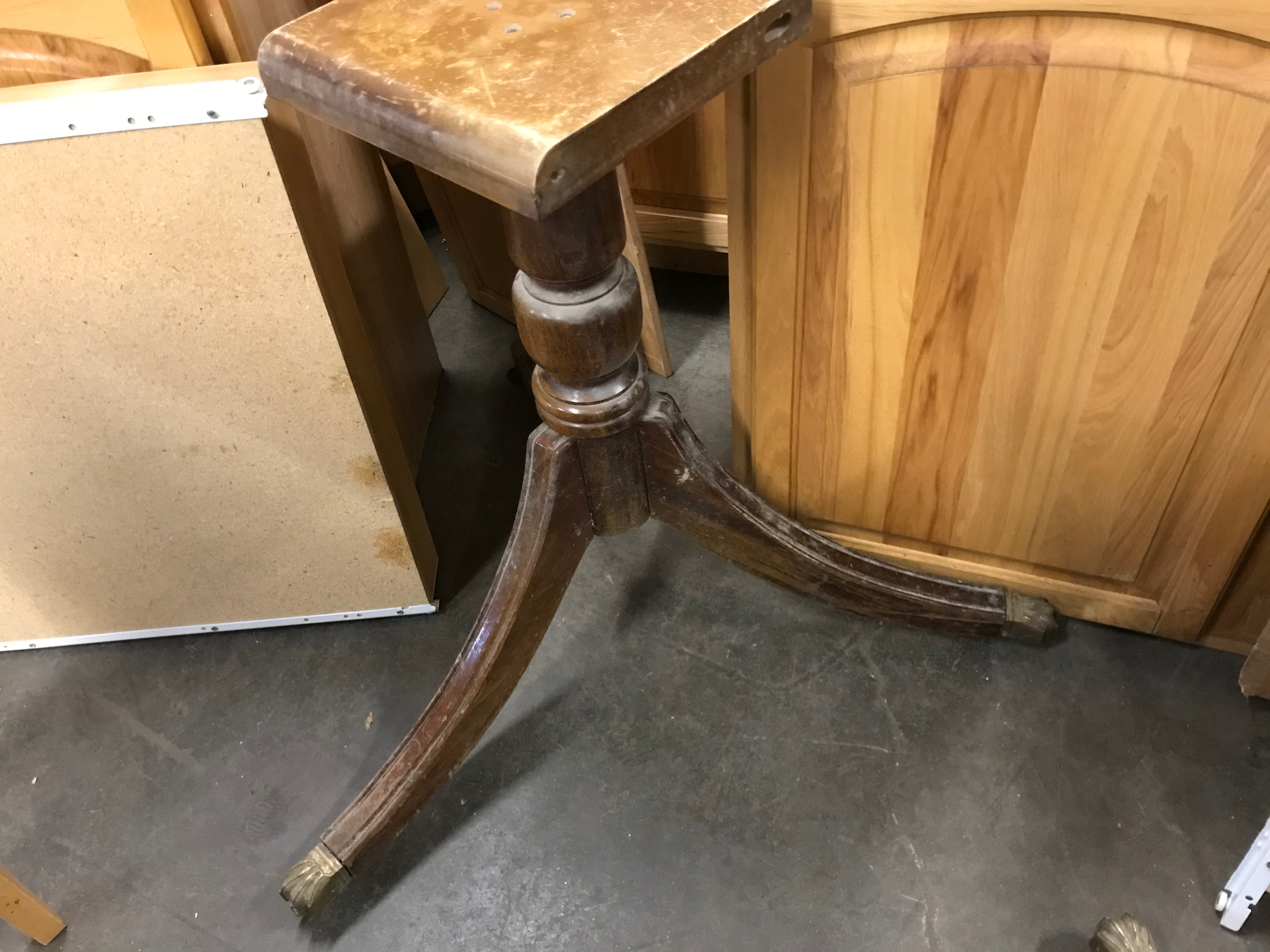Table Base / Pedestal