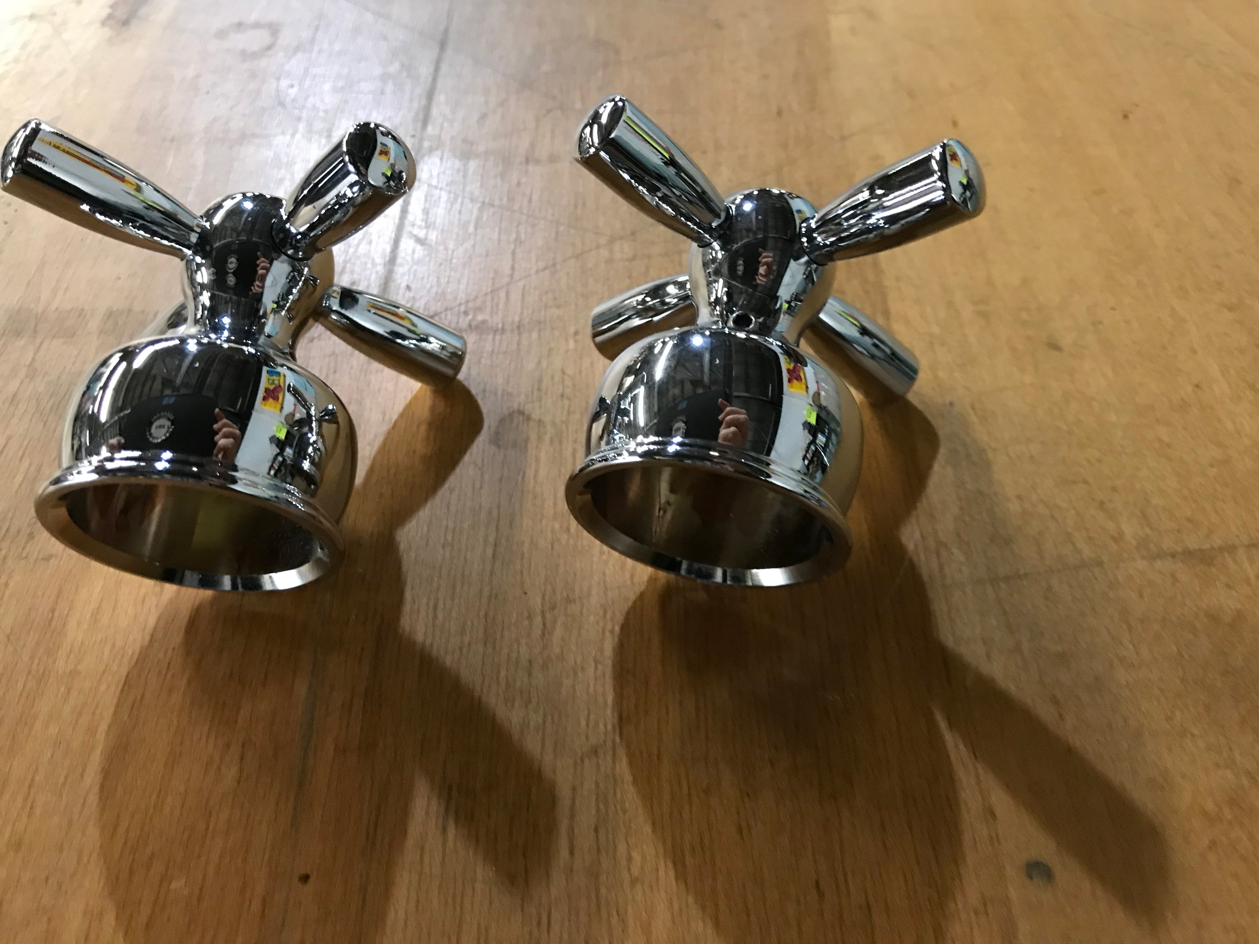 Neo Style Metal Cross Handle Set