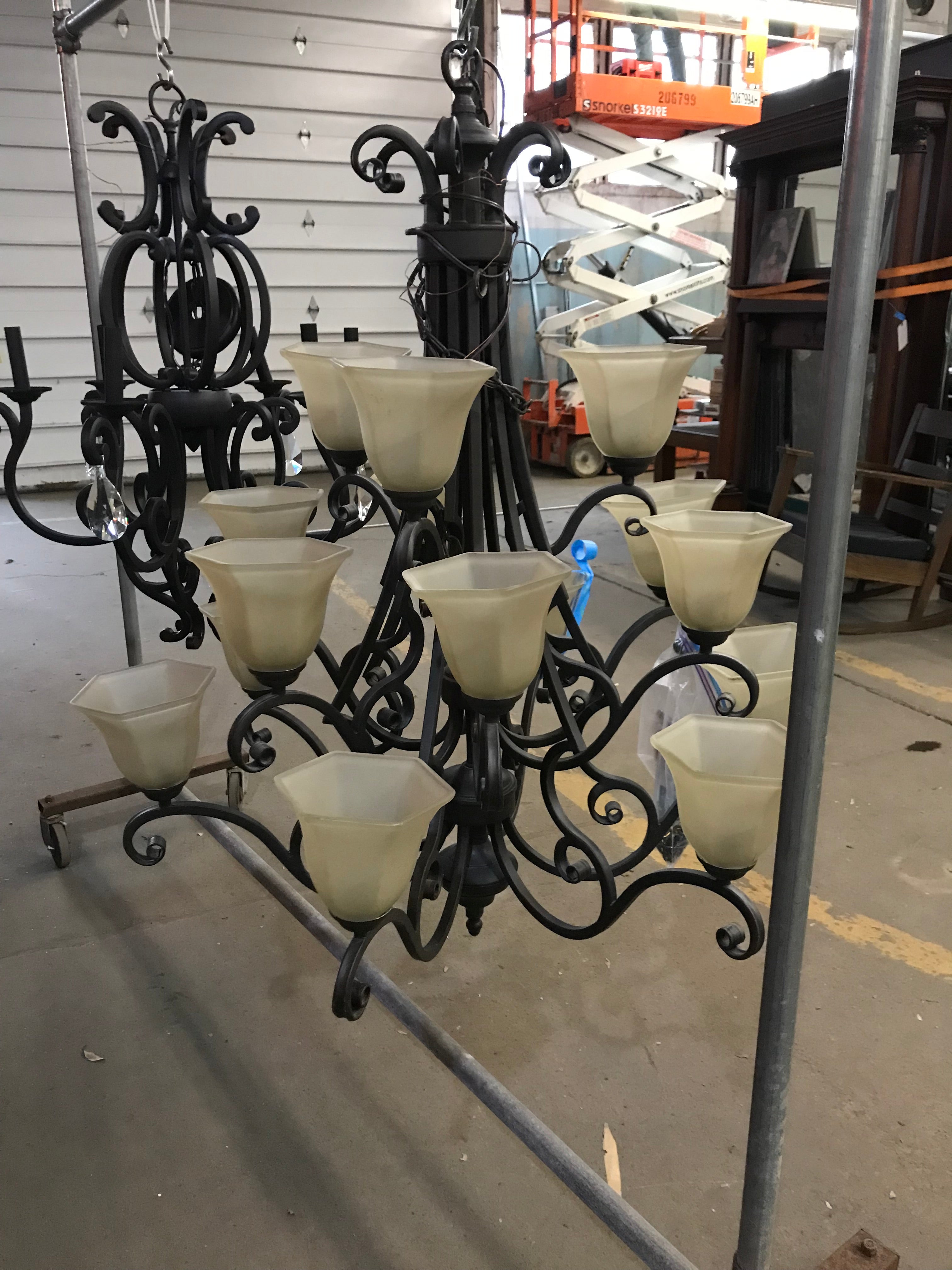 Large Chandelier with Glass Shades 15 Lite