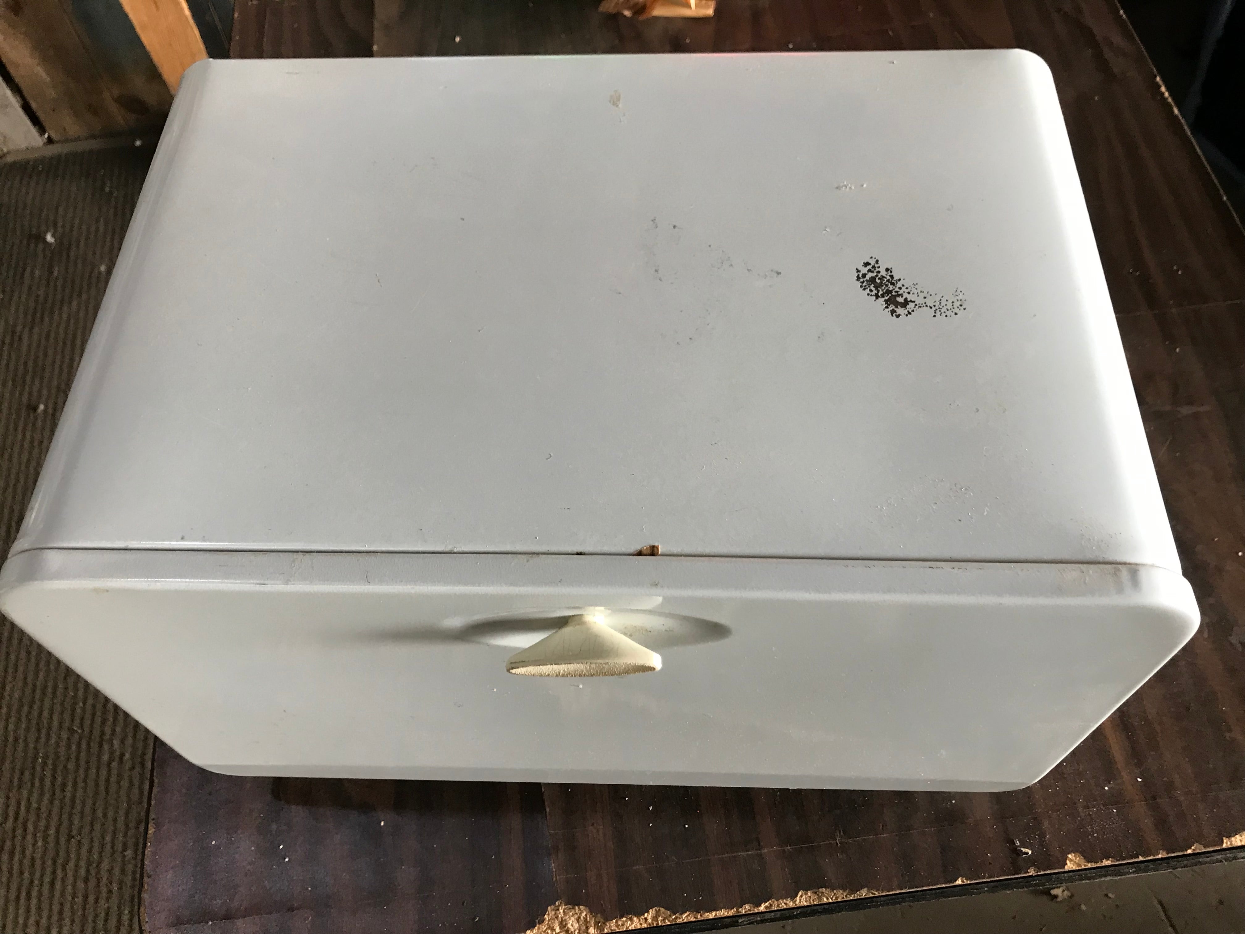 Vintage Mid Century Metal Bread Box  KCO/Canada