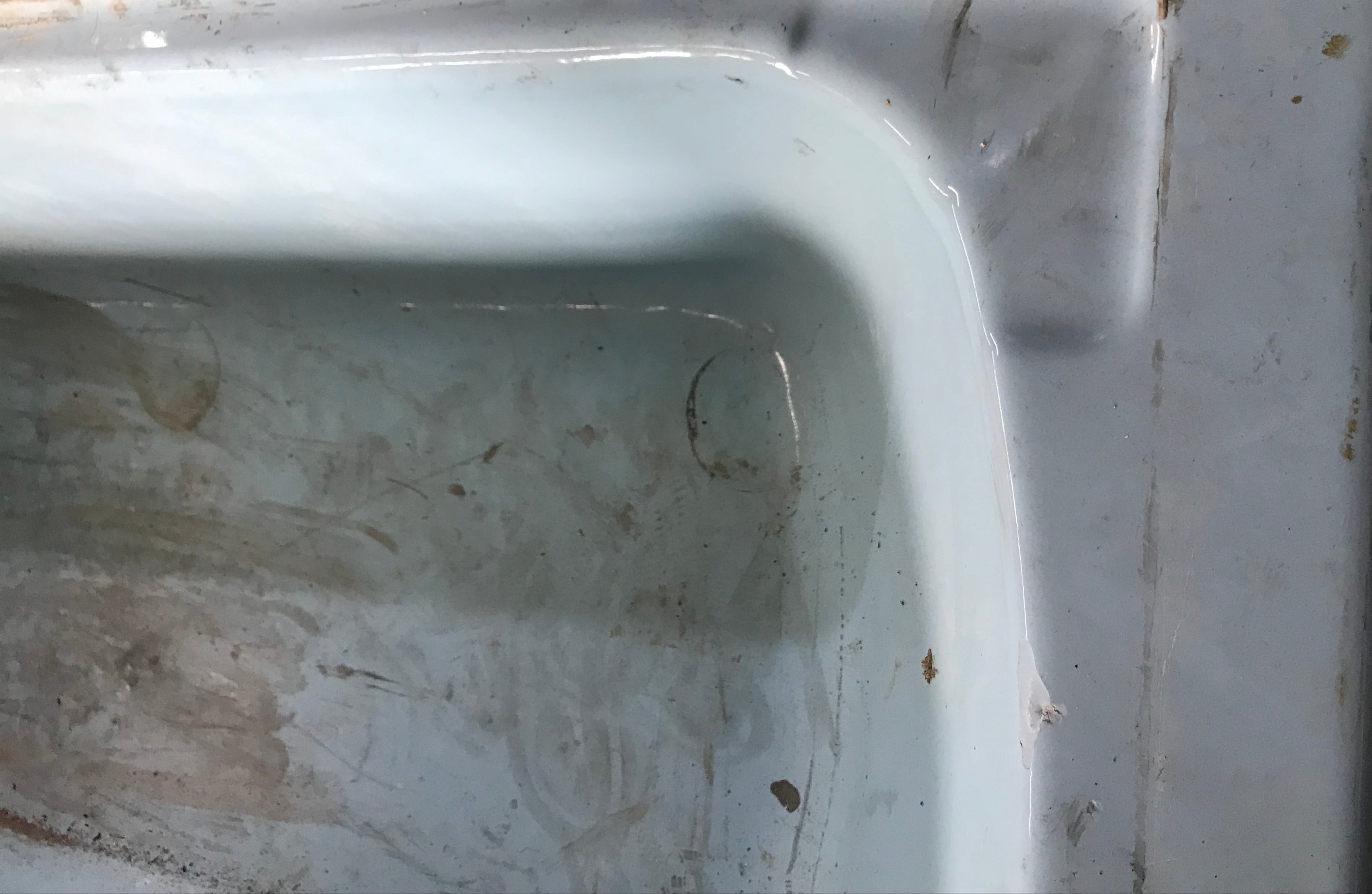 Mid-Century Blue Cast Iron Alcove Bathtub – 60"