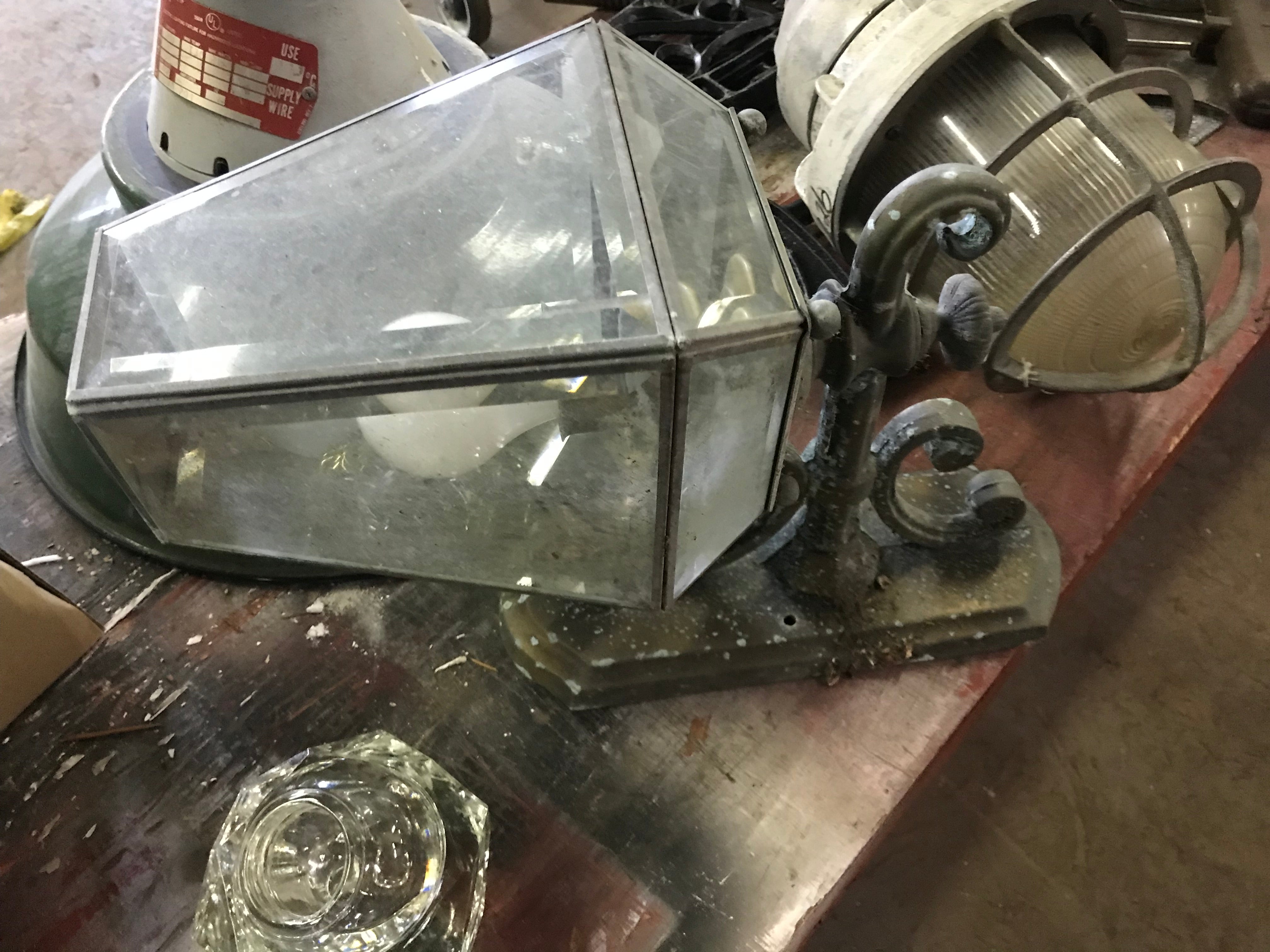 Exterior Wall Sconce 16"